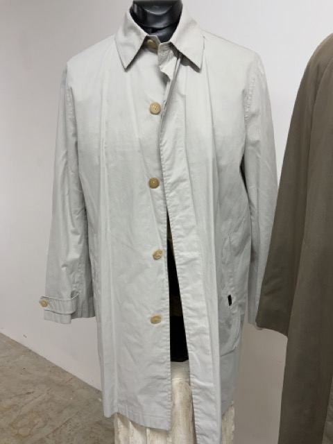 A classic three quarter raincoat by Mulbury size M, together with a vintage lightweight raincoat - Image 3 of 3