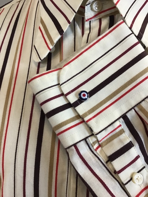 Chester Barrie bespoke shirt including 2 others. Charles Caine Pink shirt 42, Ben Sherman stripe - Image 2 of 7