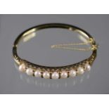 GOLD BRACELET WITH PEARLS