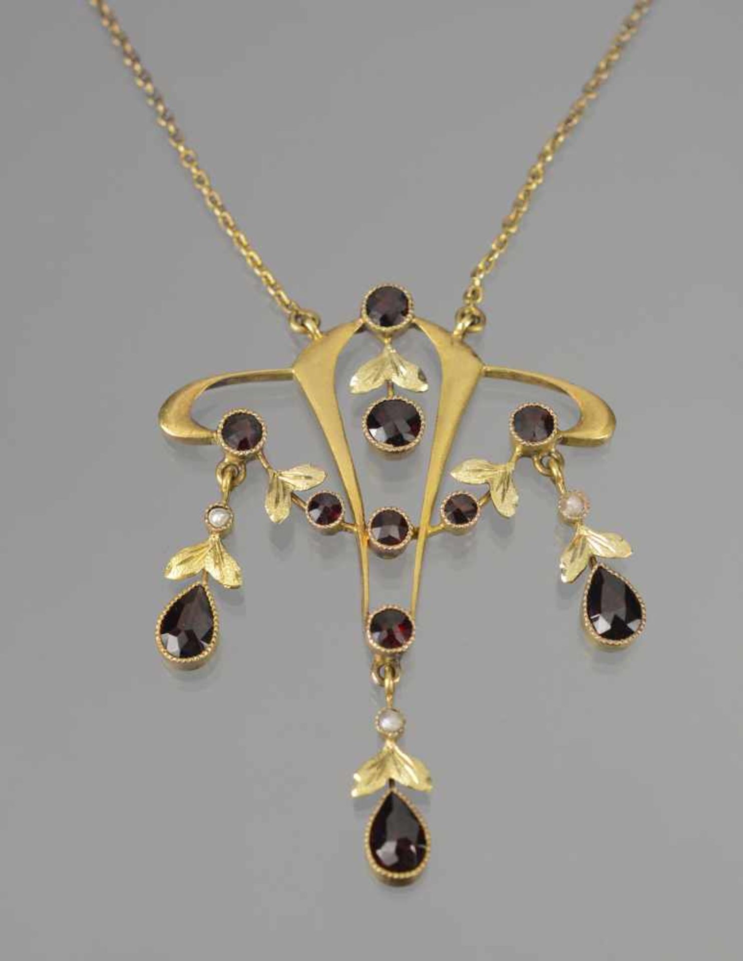 GOLD COLLIER WITH BOHEMIAN GARNETS - Bild 2 aus 2