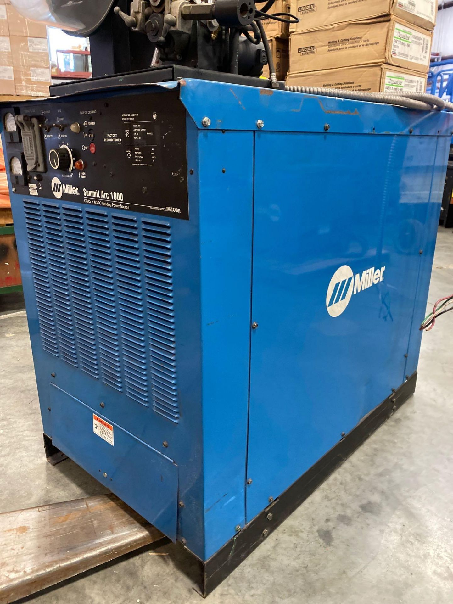 MILLER ELECTRIC WELDER, SUMMIT ARC 1000, RUNS AND OPERATES - Image 3 of 4