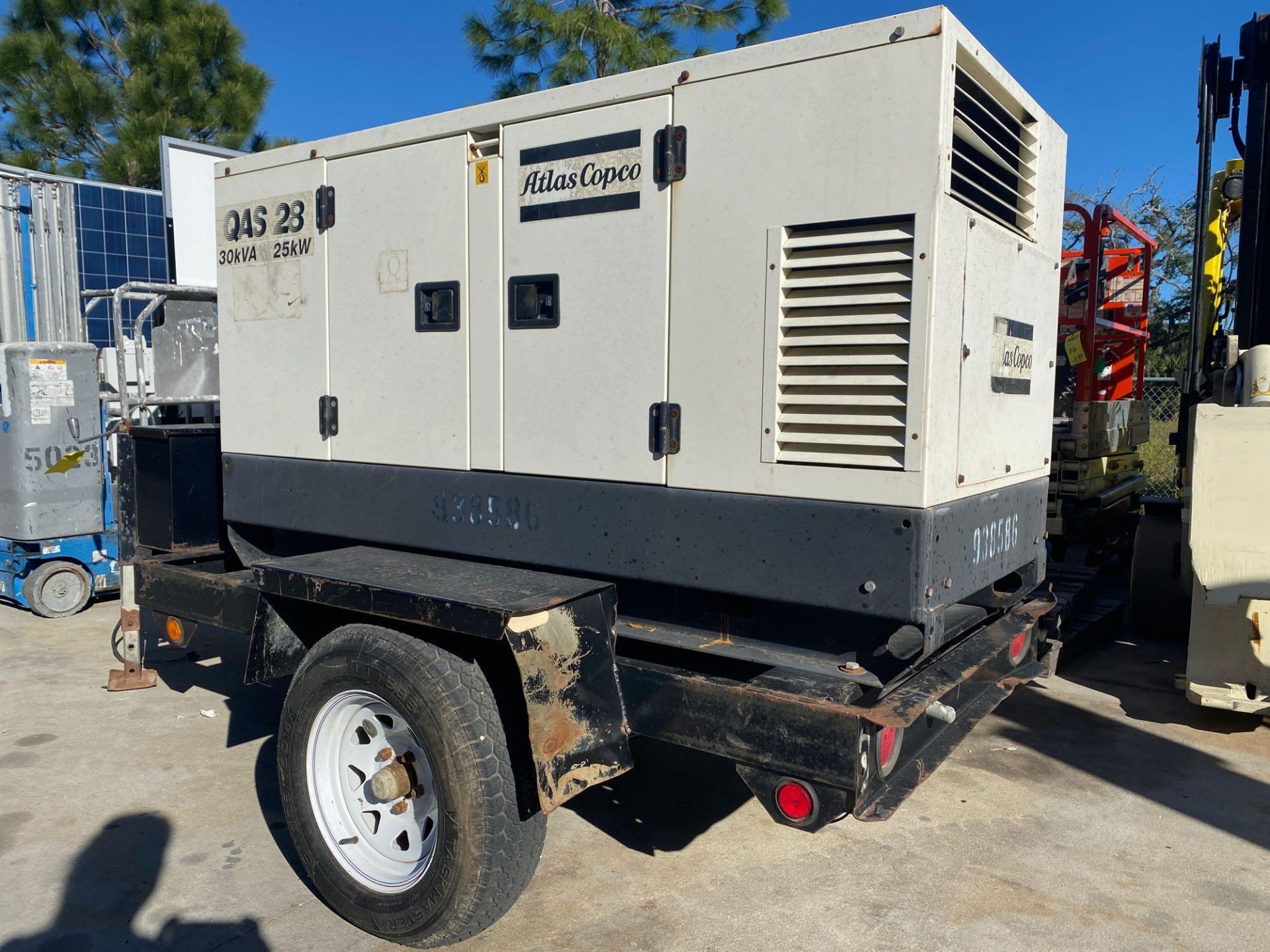 ATLAS COPCO G50 GENERATOR YANMAR DIESEL, TRAILER MOUNTED, 2041 HOURS SHOWING, RUNS AND OPERATES - Image 2 of 8