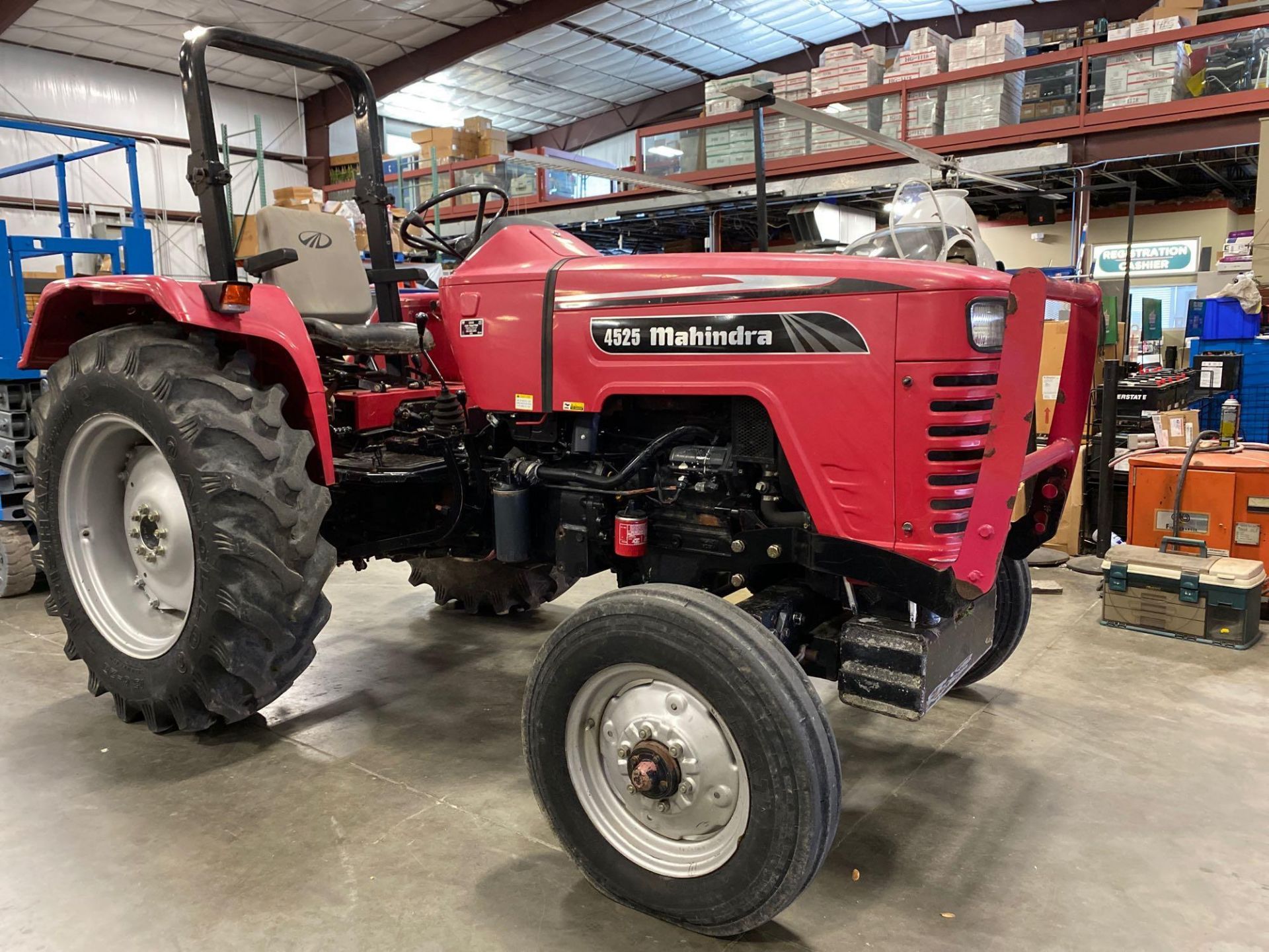 2012 MAHINDRA 4525 TRACTOR, PTO, DIESEL, RUNS AND OPERATES - Image 3 of 7