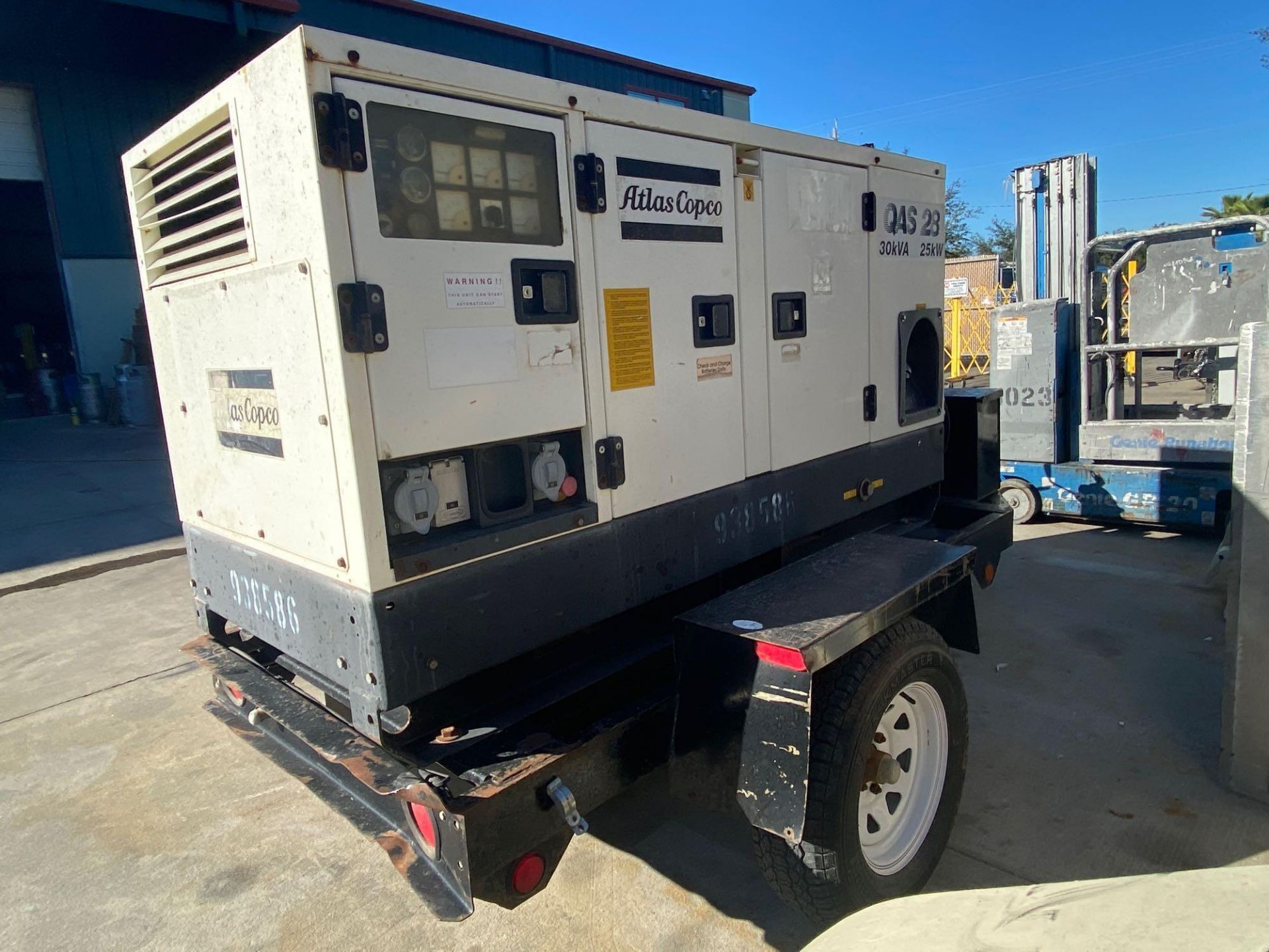 ATLAS COPCO G50 GENERATOR YANMAR DIESEL, TRAILER MOUNTED, 2041 HOURS SHOWING, RUNS AND OPERATES - Image 4 of 8