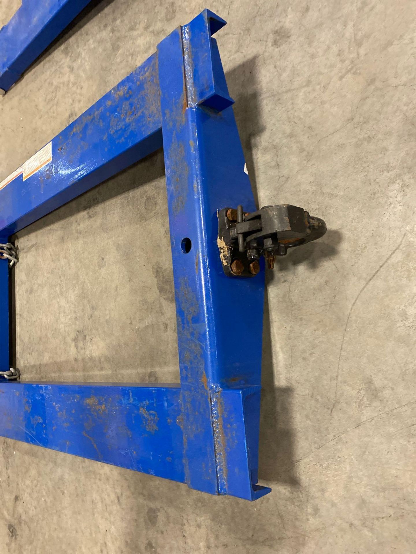 UNUSED FORKLIFT TRAILER MOVING ATTACHMENT MODEL HOOK-BASE-44 - Image 4 of 4