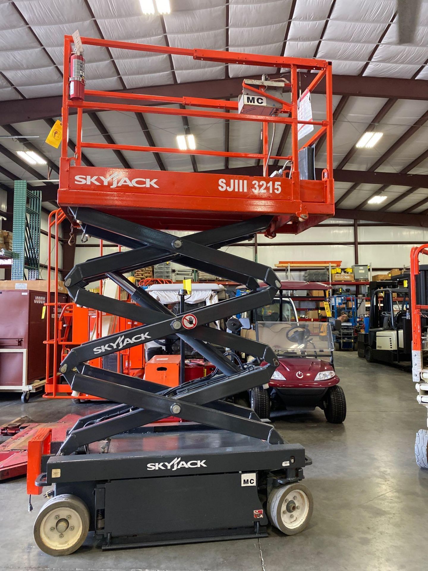 2015 SKYJACK SJIII-3215 ELECTRIC SCISSOR LIFT, SELF PROPELLED, BUILT IN BATTERY CHARGER, 15' PLATFOR - Image 11 of 11