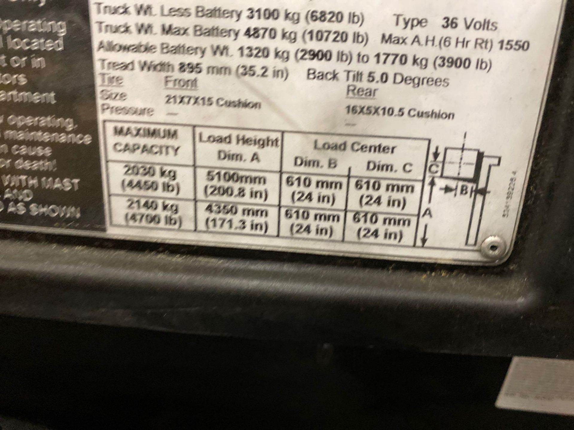 YALE ERC050 36V ELECTRIC FORKLIFT, APPROXIMATELY 5,000LB CAPACITY, TILT, SIDE SHIFT, HYDRAULIC FORK - Image 8 of 10