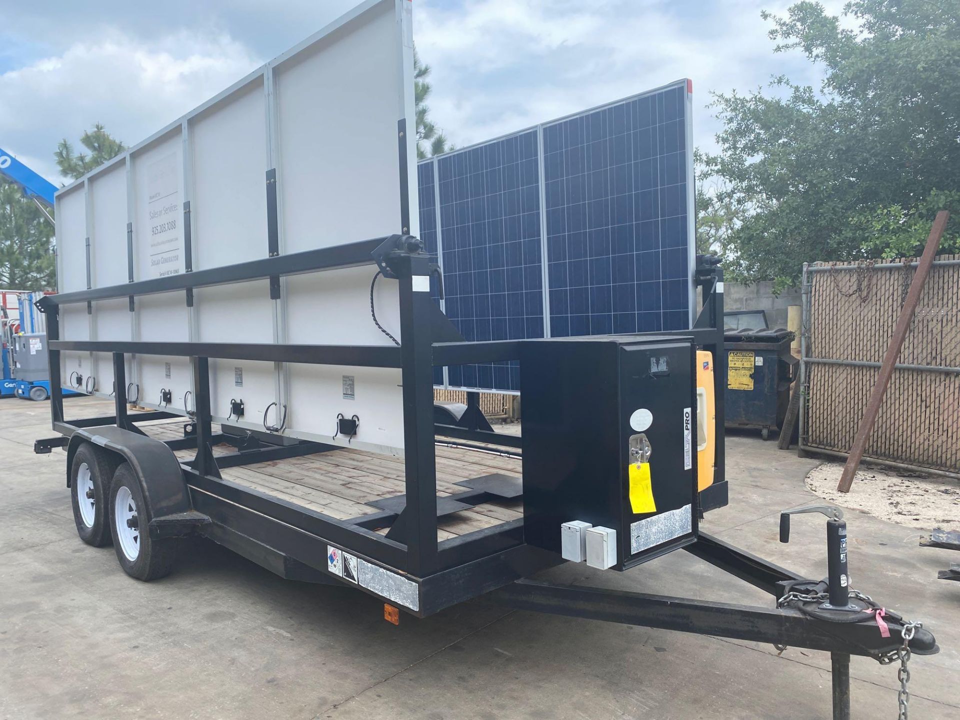 2011 MOBILE SOLAR POWER GENERATOR TRAILER, DUAL 5,200 LB AXLES, TEN 230 WATT SOLAR PANELS (ADJUSTABL - Image 4 of 12