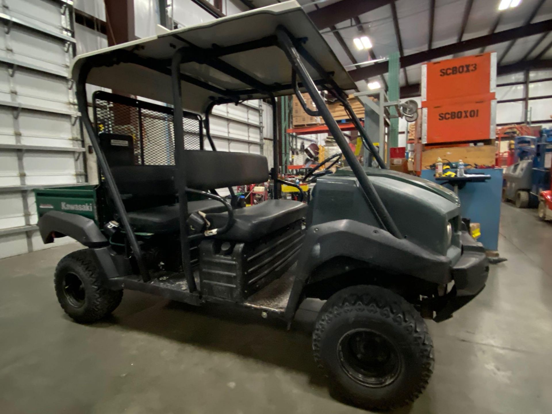 KAWASAKI 4010T CREW CAB UTV WITH DUMP BED, HITCH, 4X4, 639 HOURS SHOWING - Image 7 of 12