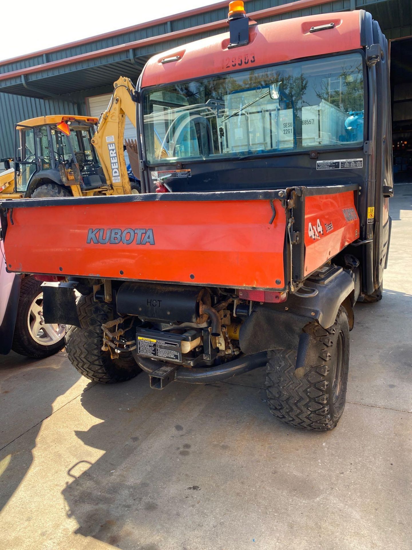 2014 KUBOTA ENCLOSED CAB UTV, DIESEL, 4x4, ICE COLD AIR, HEAT, DUMP BED, RUNS AND DRIVES - Image 7 of 12