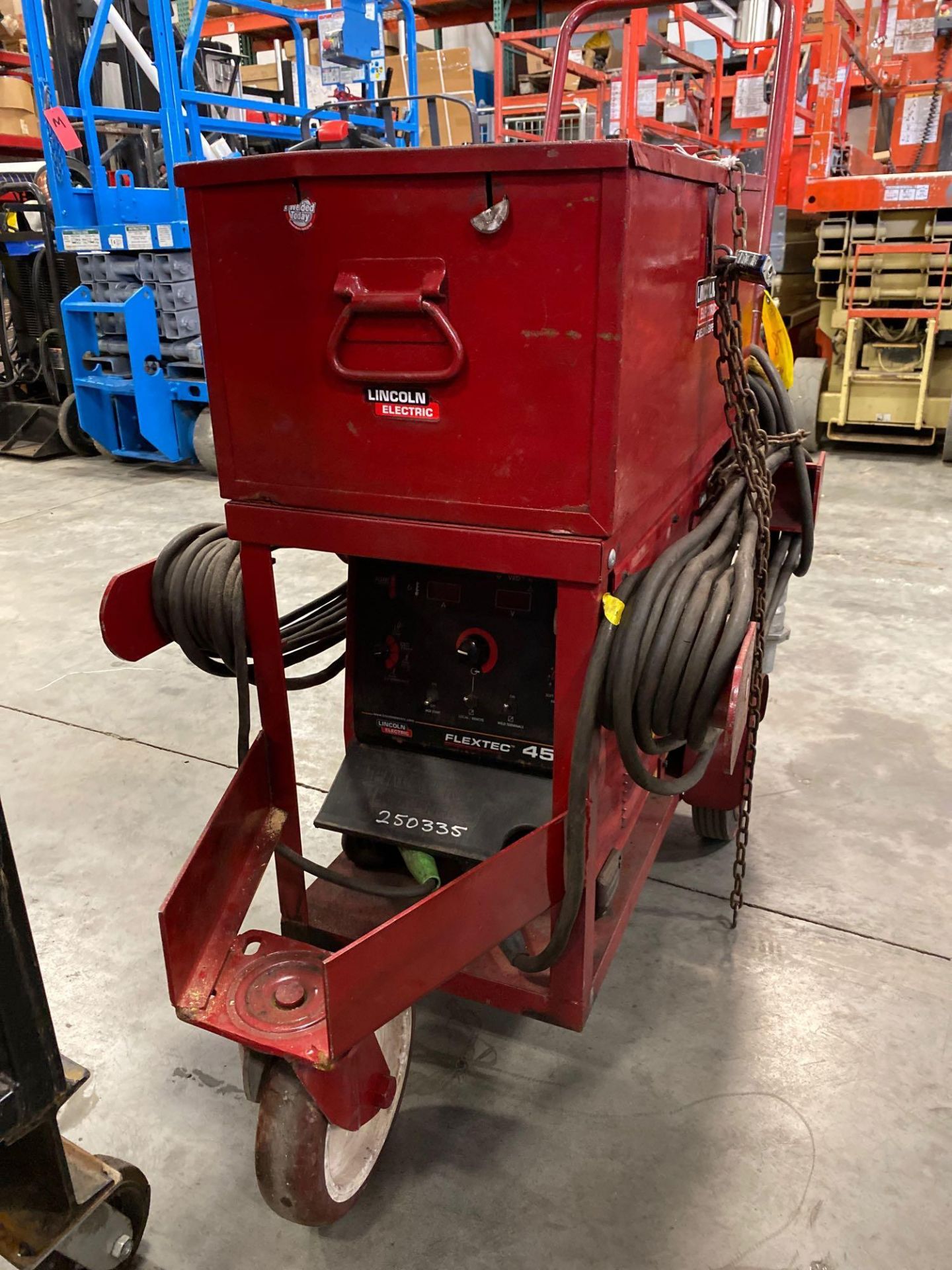LINCOLN ELECTRIC FLEXTEC 450 WELDER WITH CART AND STORAGE BOX - Image 4 of 5