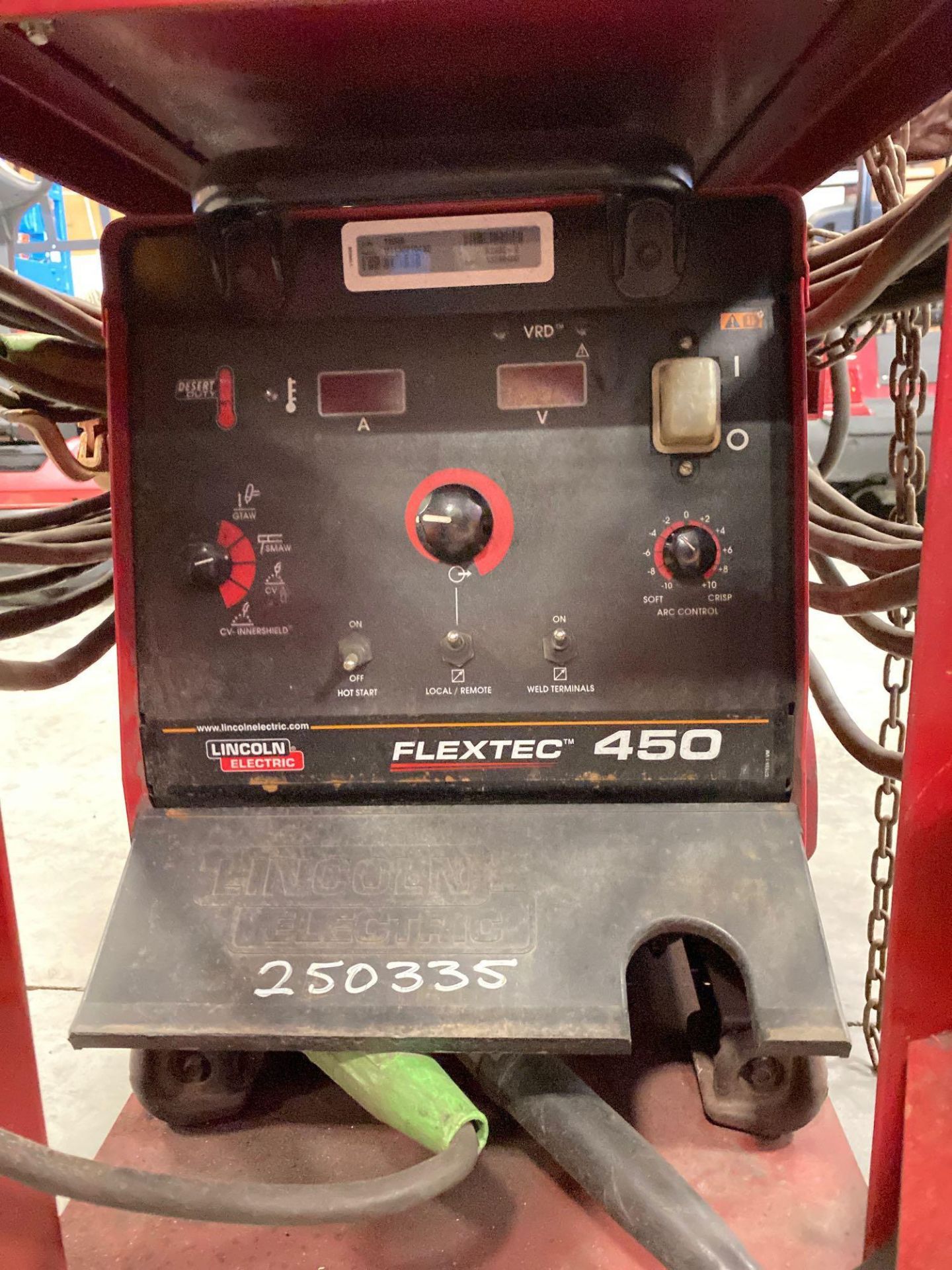 LINCOLN ELECTRIC FLEXTEC 450 WELDER WITH CART AND STORAGE BOX - Image 5 of 5