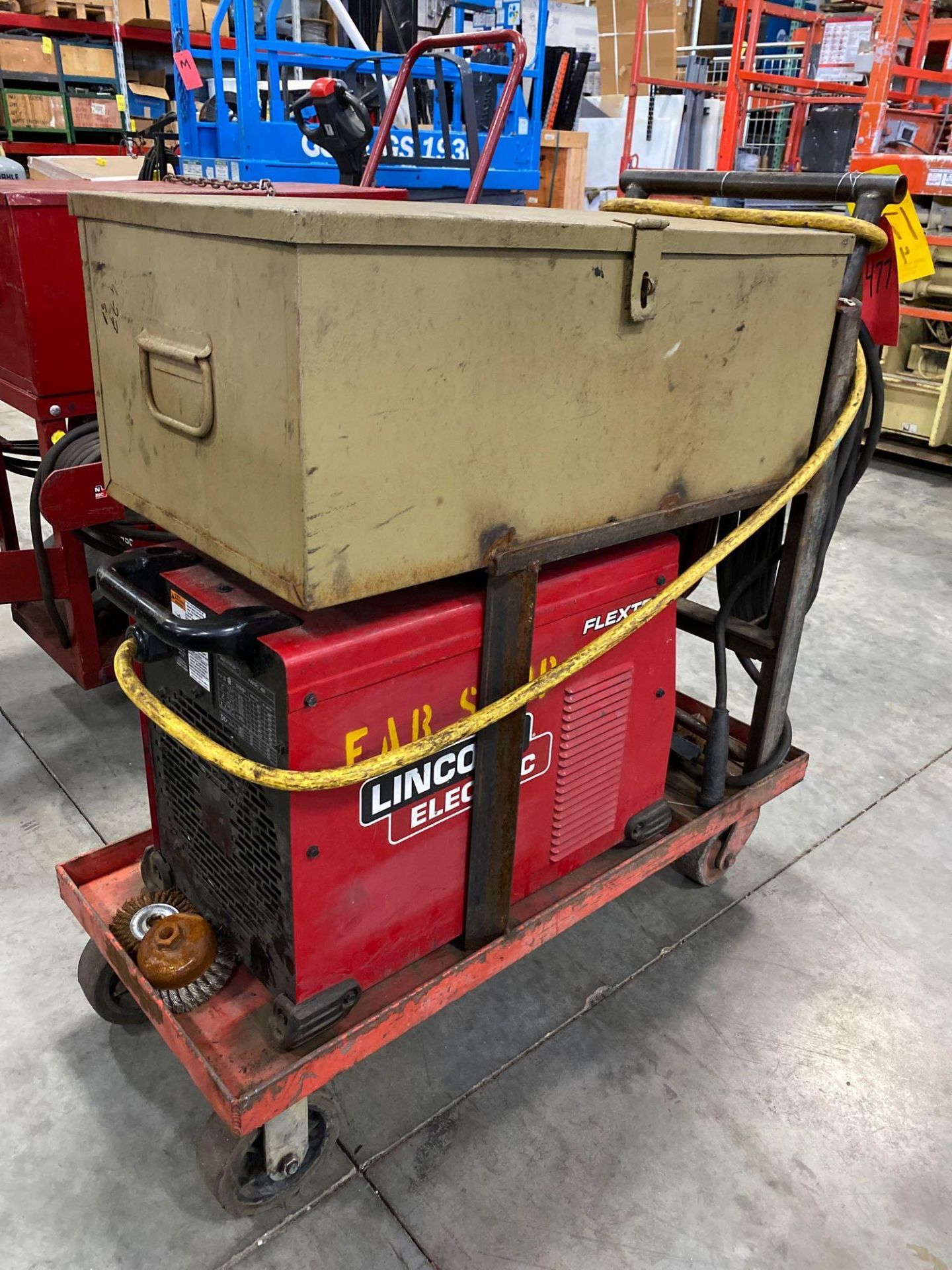 LINCOLN ELECTRIC FLEXTEC 450 WELDER WITH CART AND STORAGE BOX - Image 4 of 5