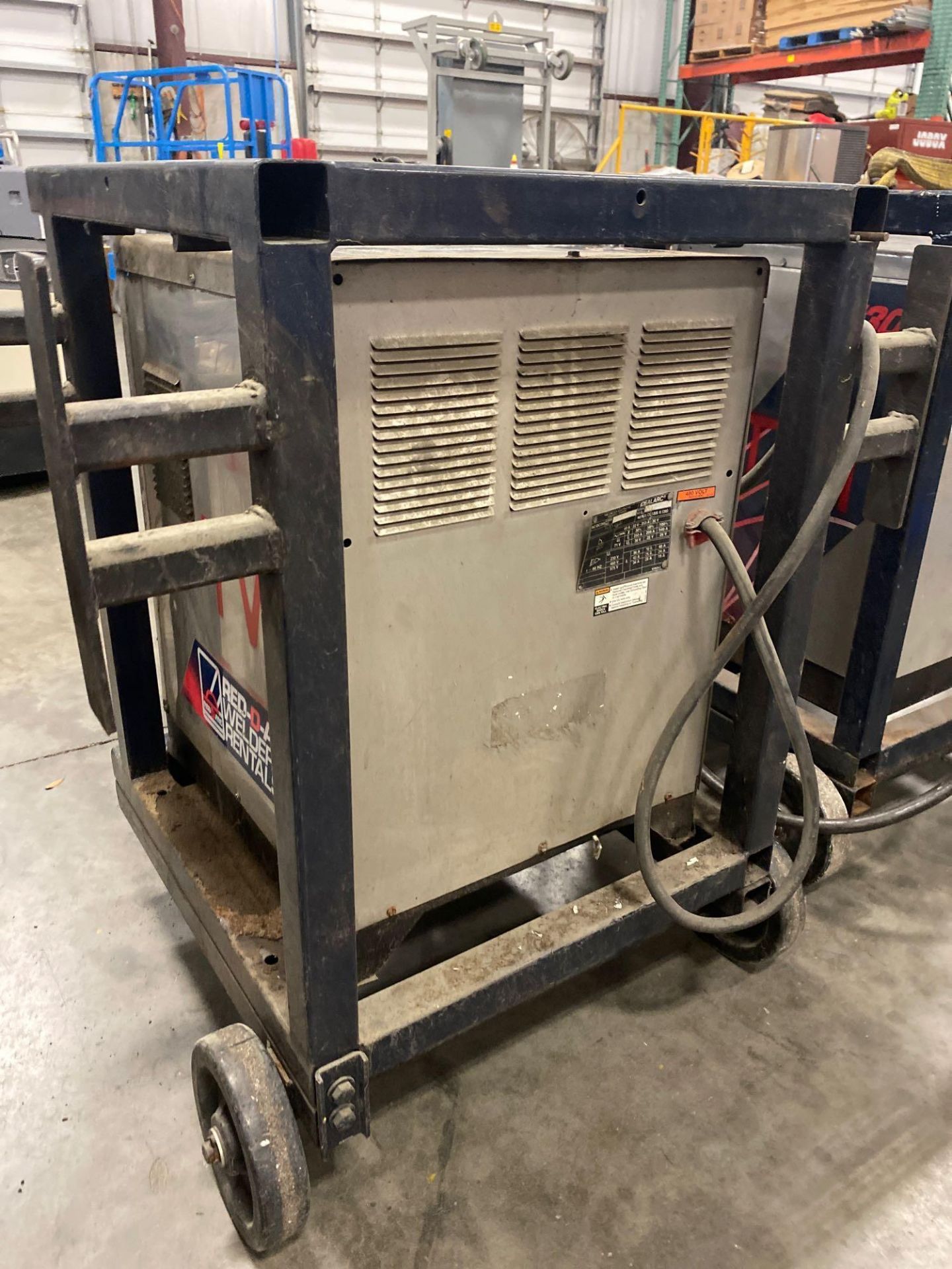 LINCOLN ELECTRIC E300 WELDER - Image 8 of 10