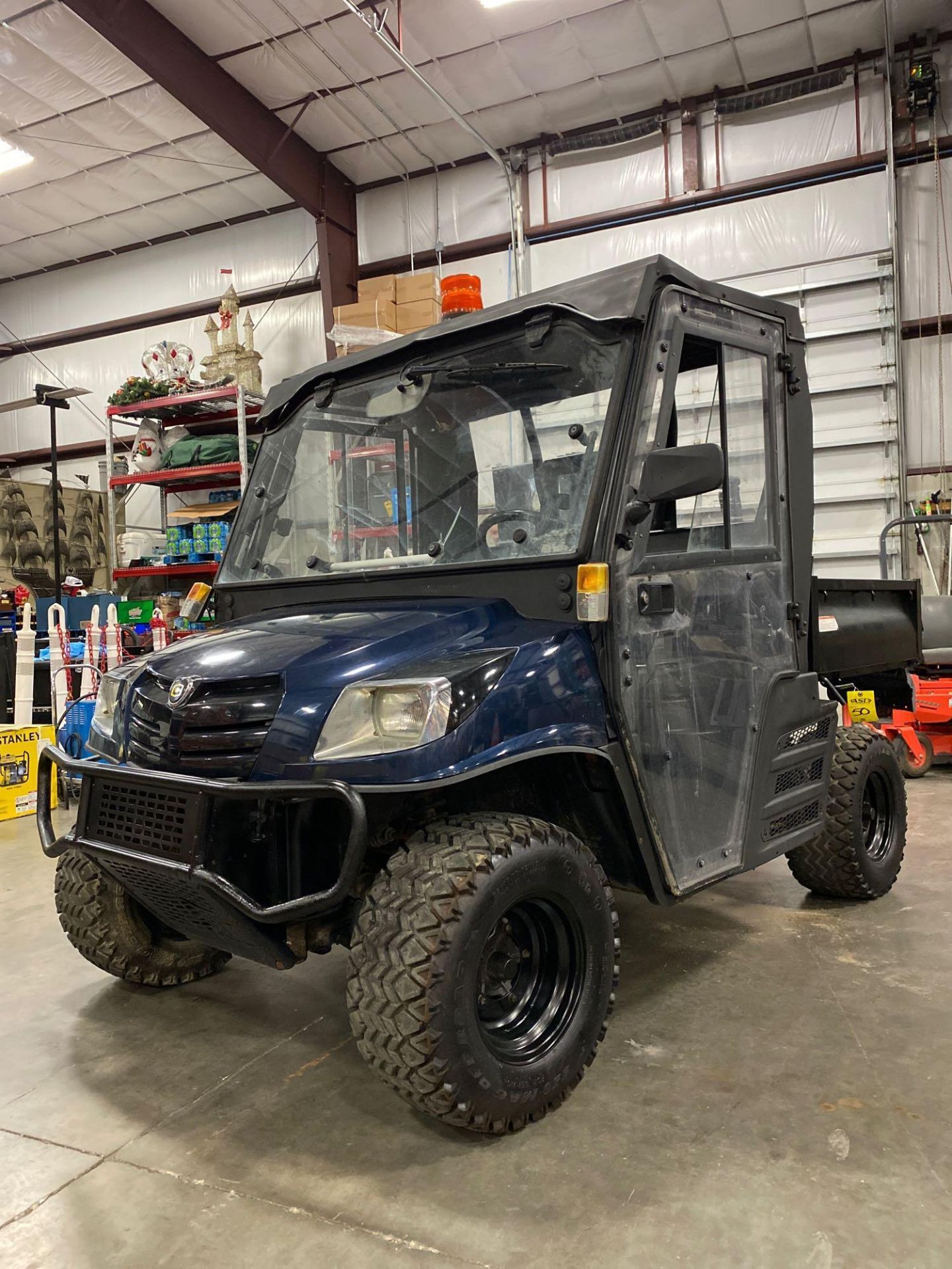 2013 CUSHMAN UTV, ENCLOSED CAB, DIESLE POWERED, RUNS AND DRIVES, DUMP BED - Image 2 of 24