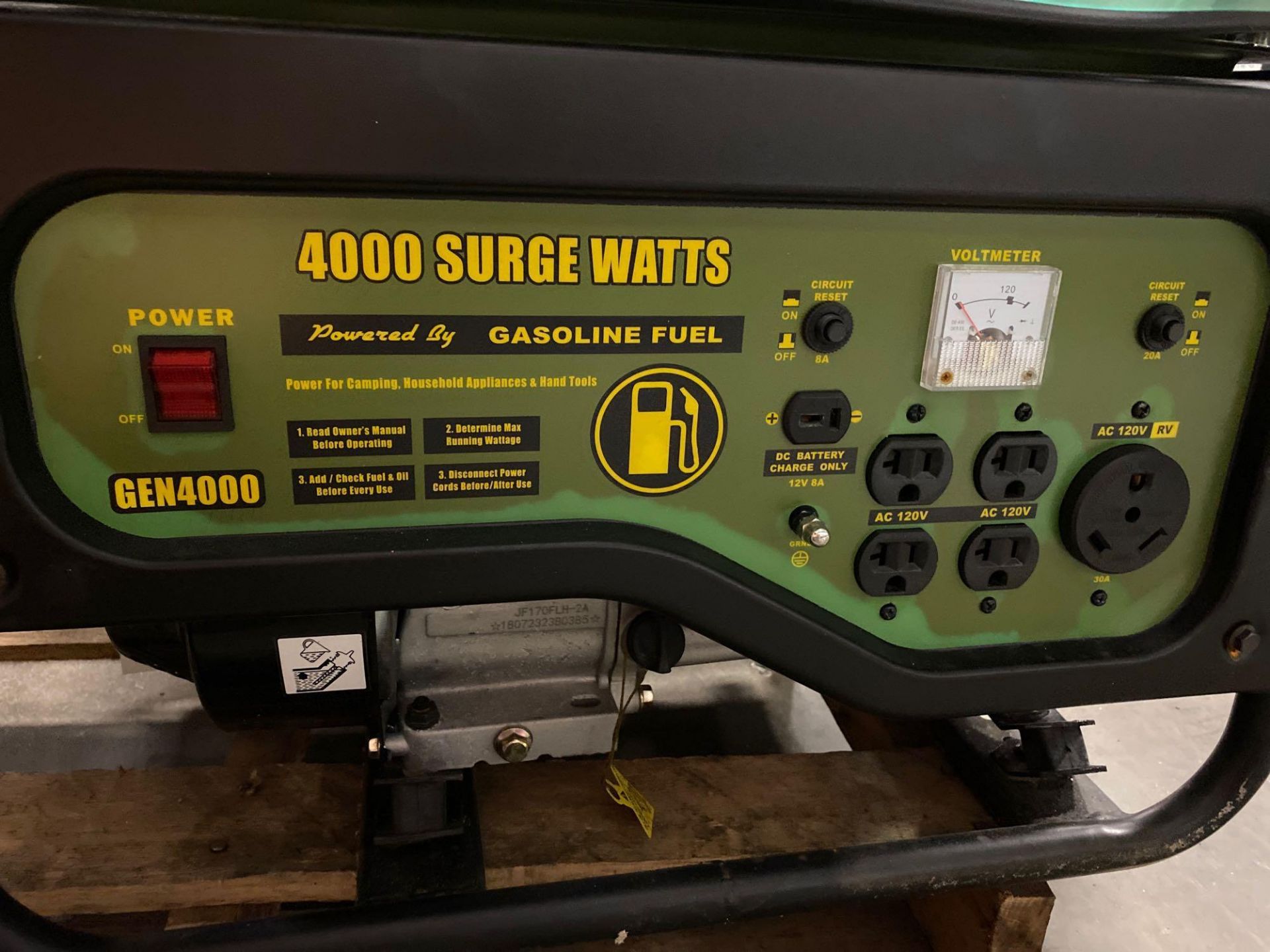 SPORTSMAN GEN4000 GAS POWERED GENERATOR - Image 9 of 10