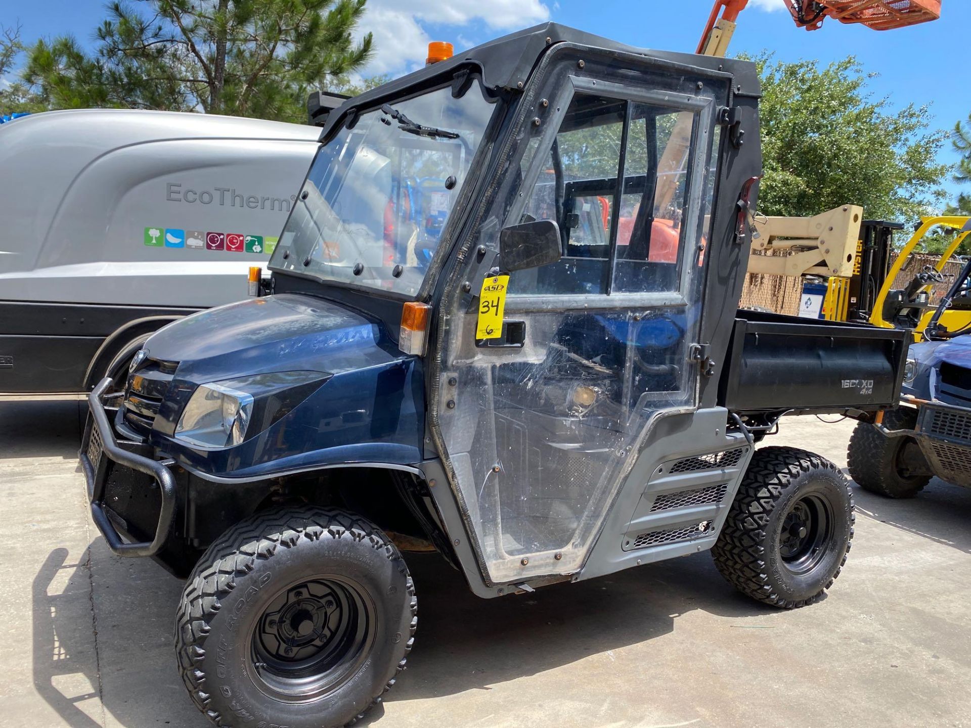 CUSHMAN 1600XD DIESEL UTV, 4x4, ENCLOSED CAB, RUNS AND DRIVES - Image 8 of 14