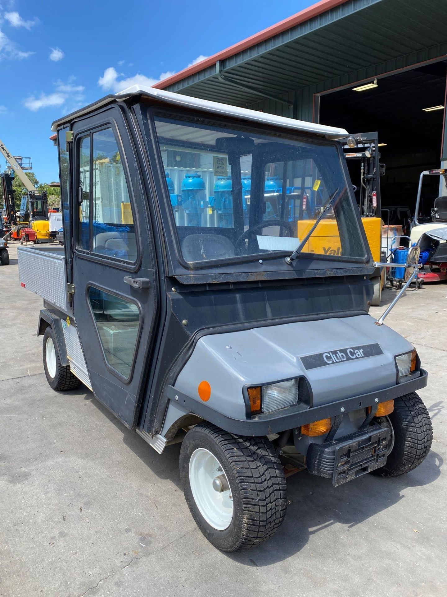 2010 CLUB CAR UTILITY CART, ENCLOSED CAB, ELECTRIC, DUMP BED, HITCH, RUNS AND OPERATES - Image 2 of 11