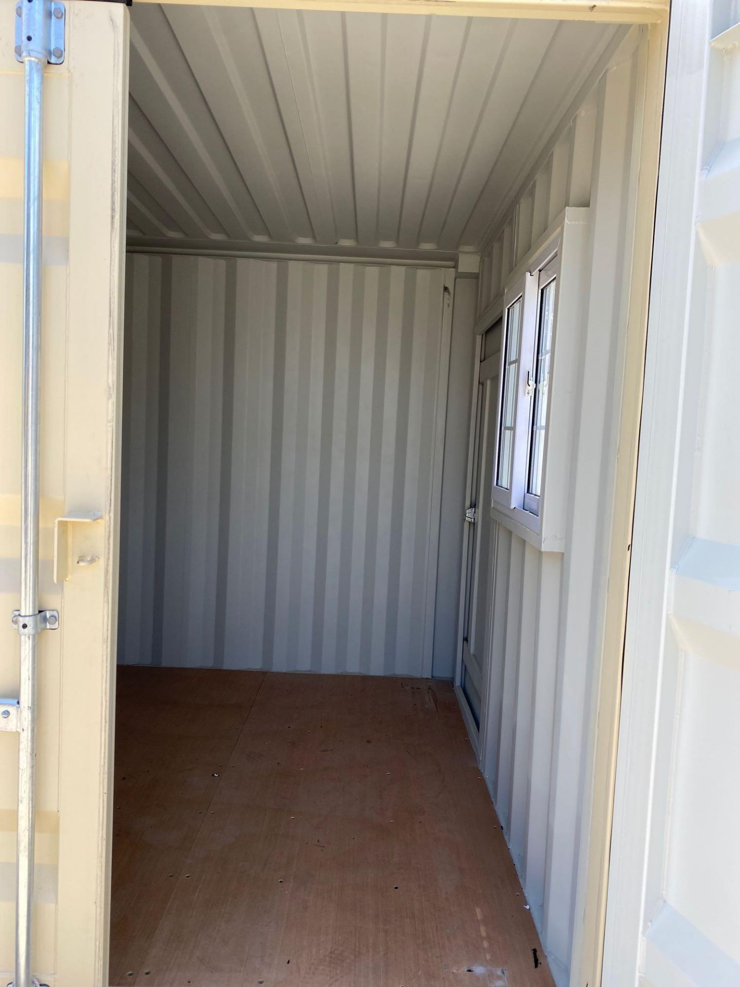 PORTABLE STORAGE CONTAINER/PORTABLE OFFICE, 6 1/2 x 9' x 8'T - Image 6 of 7