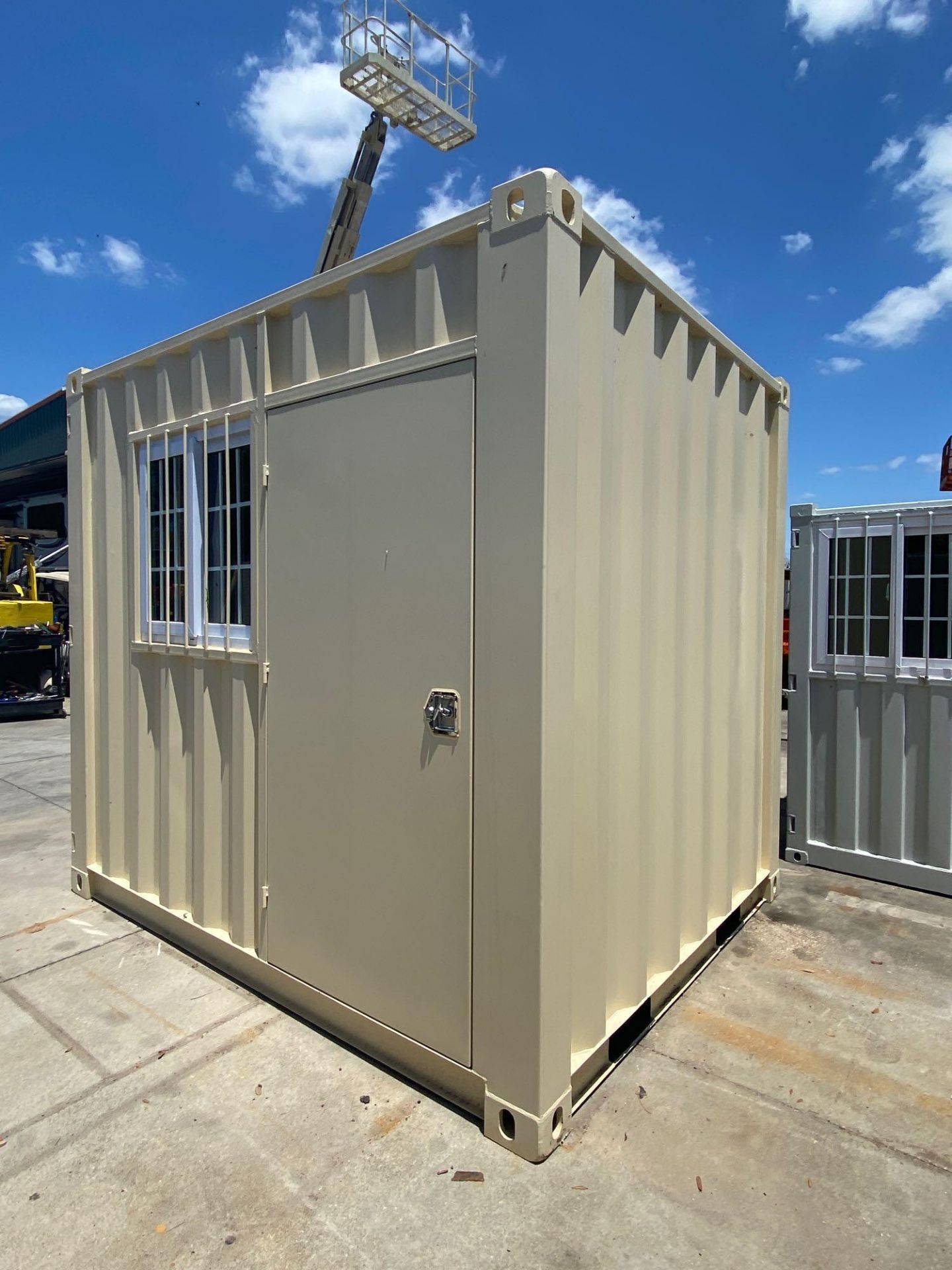PORTABLE STORAGE CONTAINER/PORTABLE OFFICE, 6 1/2 x 9' x 8'T - Image 3 of 7