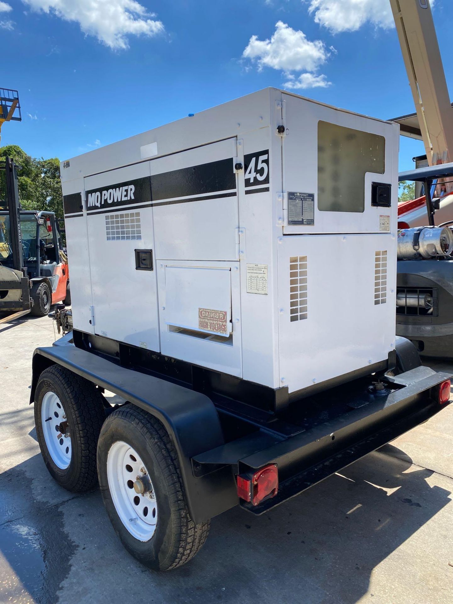 MQ POWER DIESEL TRAILER MOUNTED GENERATOR, 45KVA/36KW, MODEL DB-050112, RUNS AND OPERATES - Image 4 of 12