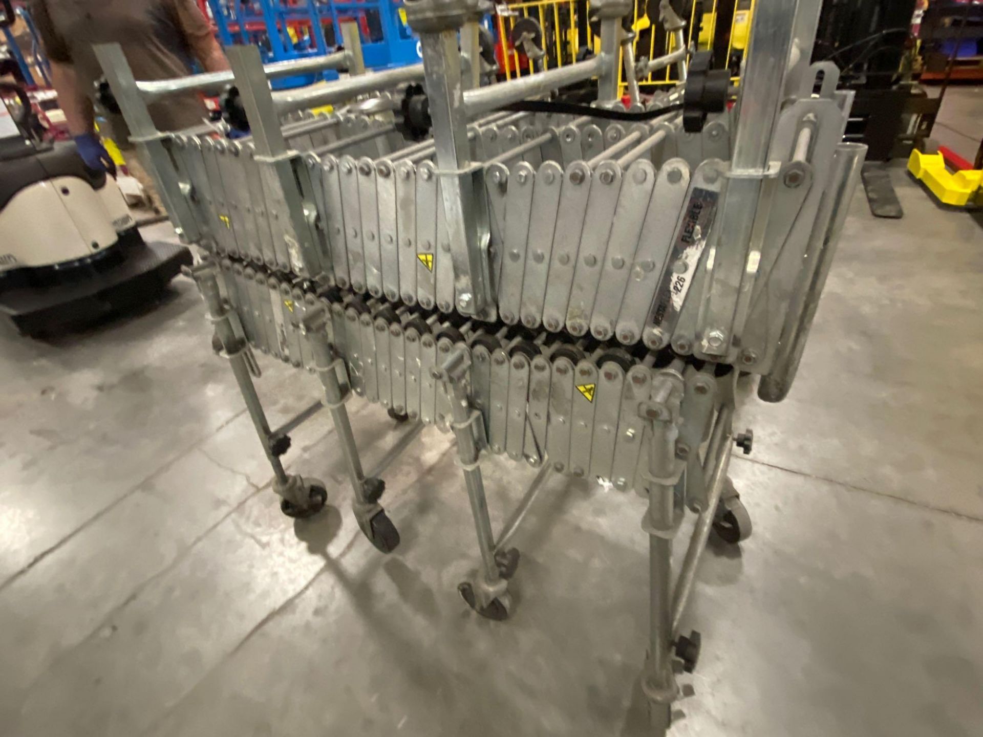 4 CONVEYORS, ADJUSTABLE HEIGHT AND LENGTH - Image 5 of 5