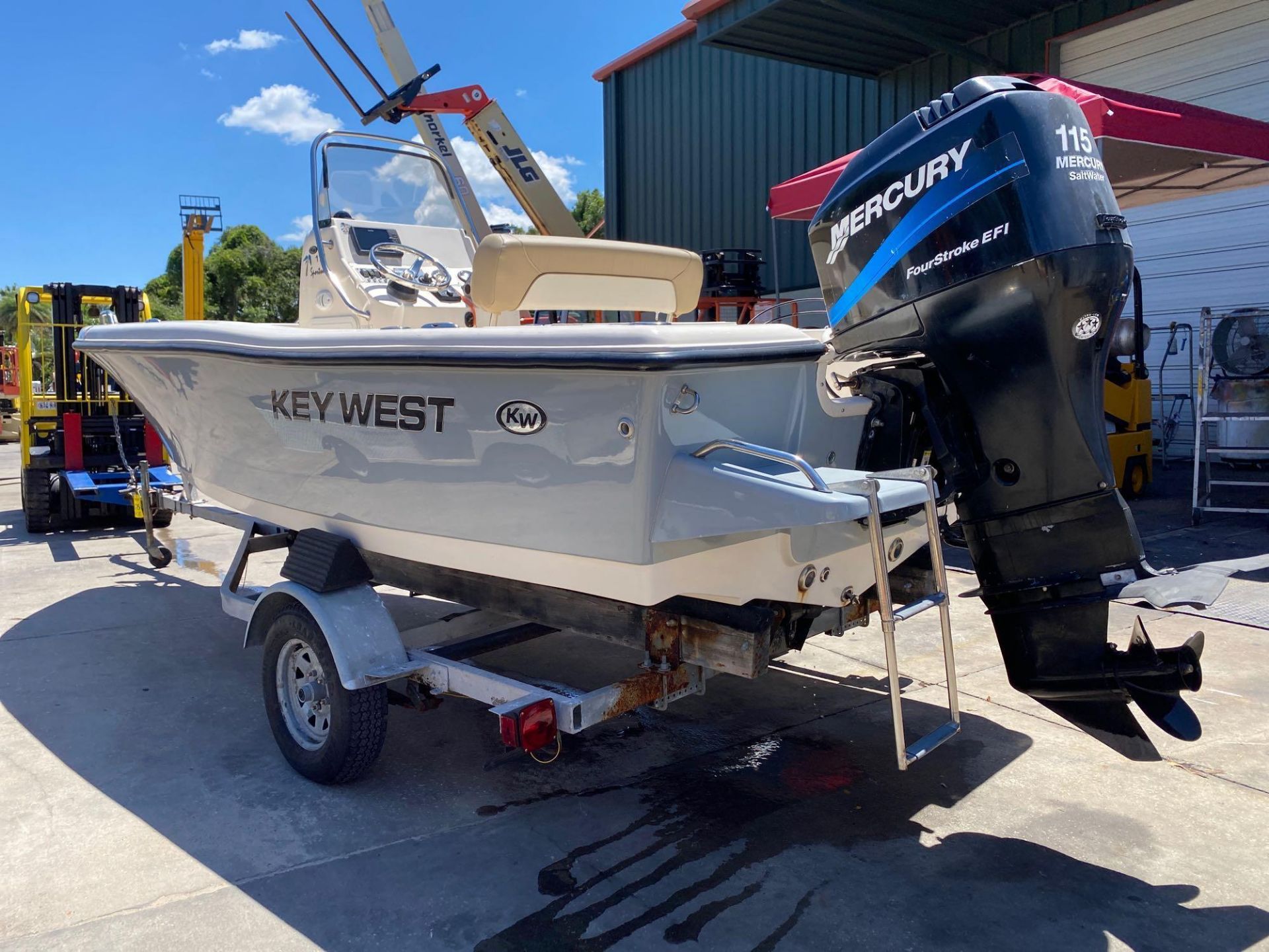 2006 KEY WEST CENTER CONSOLE BOAT, NEW RADIO, GPS, NEWER CUSHIONS, JUST  SERVICED,  4 STROKE 115HP, - Image 23 of 25