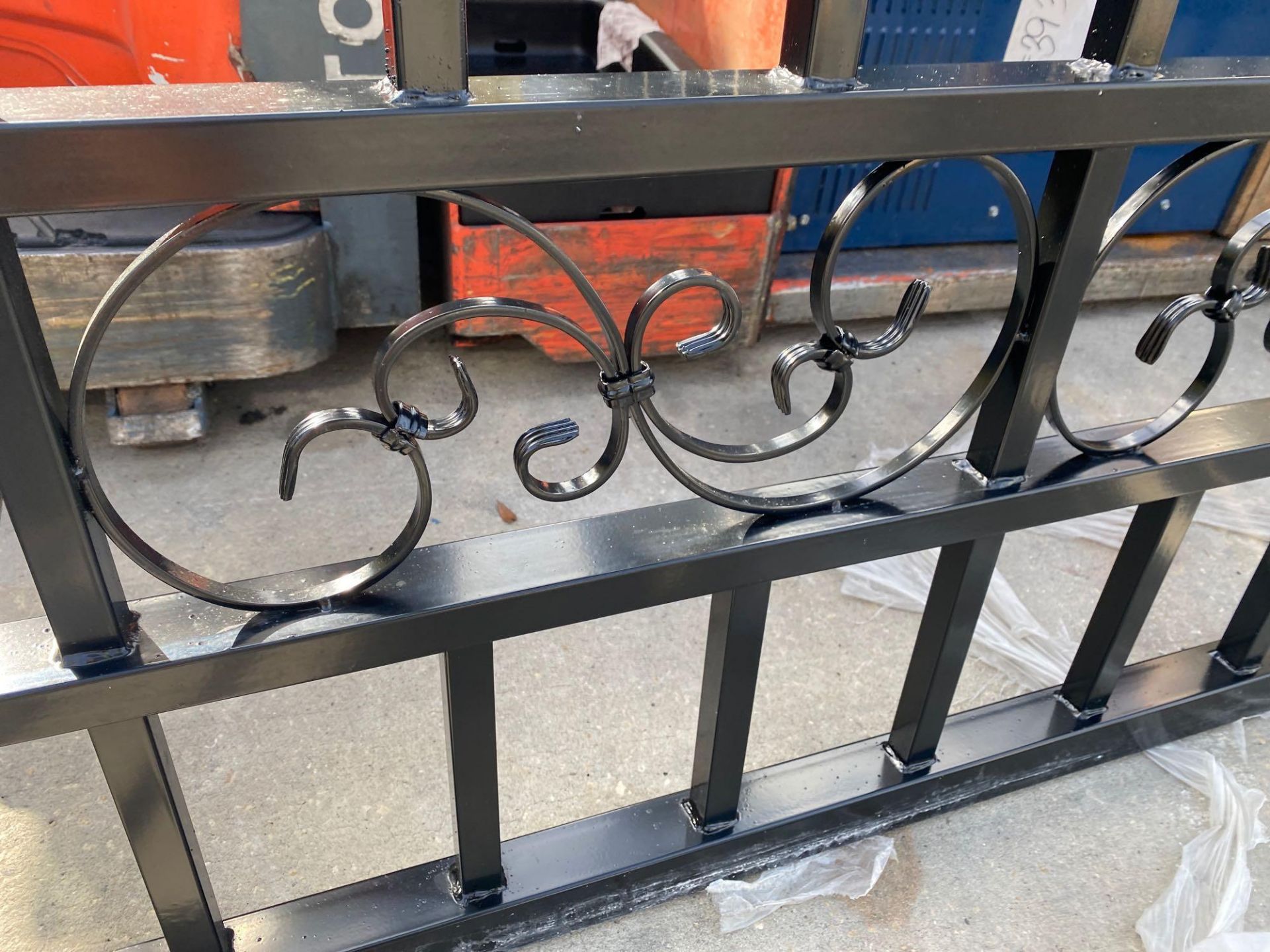 UNUSED 20' BI PARTING WROUGHT IRON GATE - Image 5 of 6