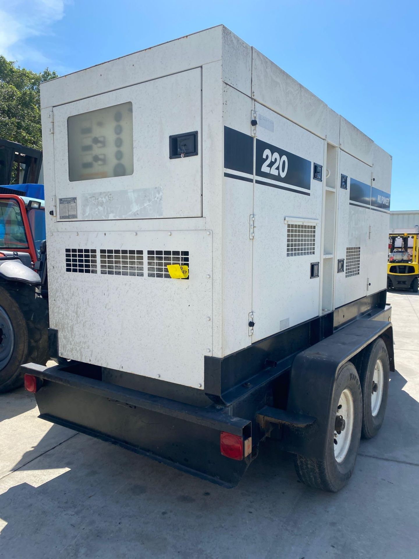 MQ POWER WHISPERWATT 220 KVA DIESEL GENERATOR, TRAILER MOUNTED, BUILT IN FUEL TANK, VOLVO DIESEL, 64 - Image 2 of 15