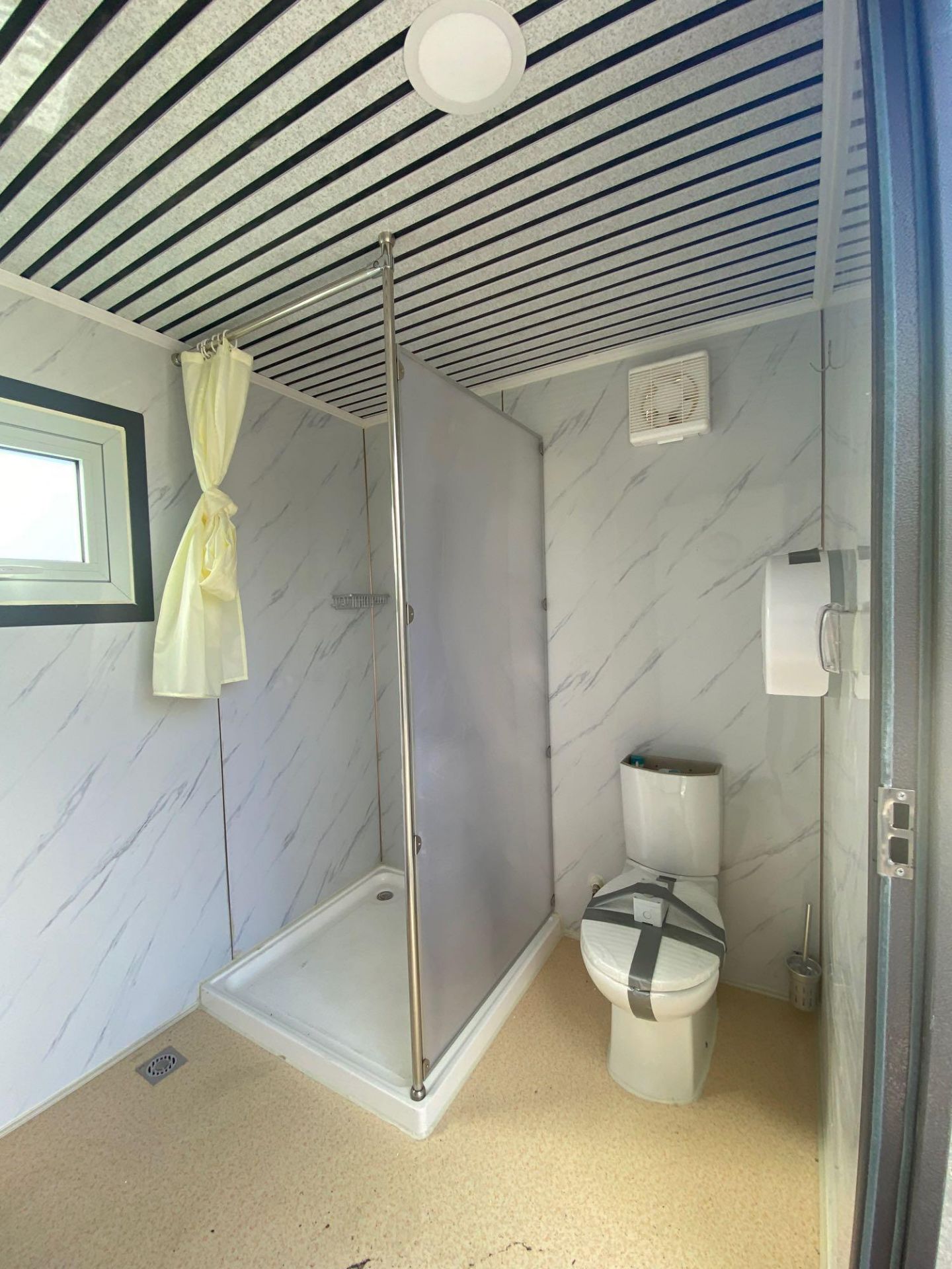 UNUSED PORTABLE BATHROOM UNIT WITH SHOWER, TOILET AND VANITY, PLUMBING AND ELECTRIC HOOK UP - Image 5 of 5