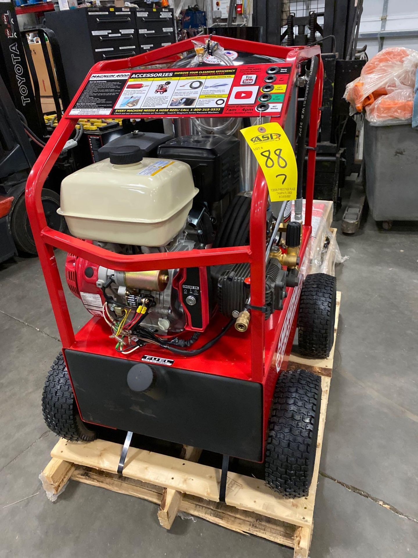 UNUSED 2020 MAGNUM 4000 SERIES HEATED PRESSURE WASHER, ELECTRIC START - Image 3 of 9