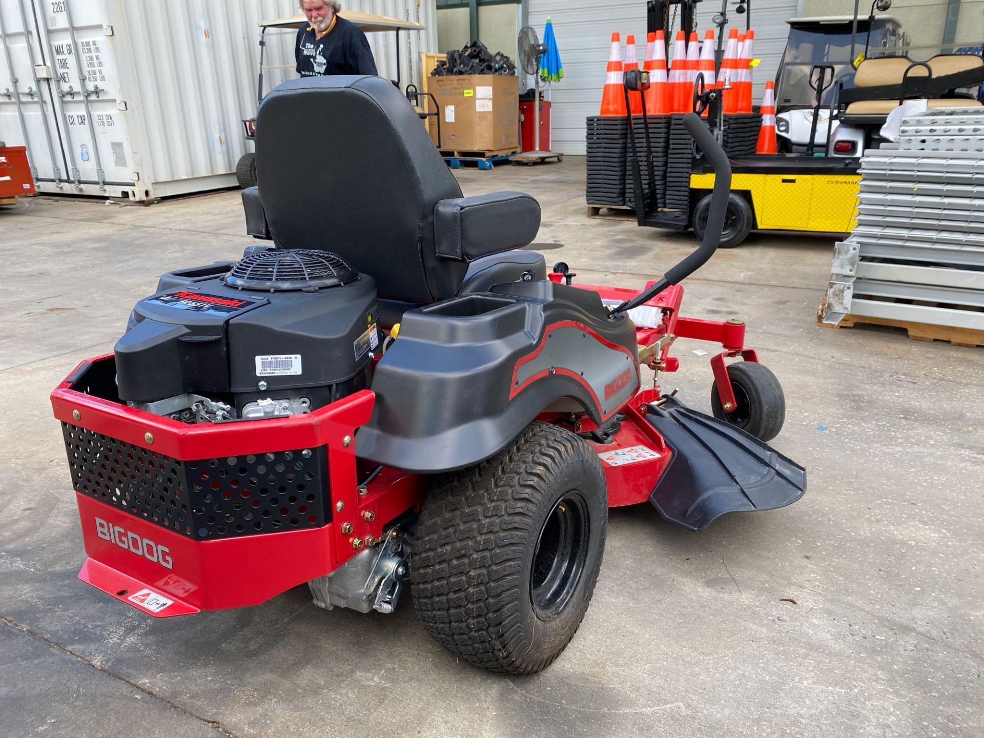 UNUSED 42” ALPHA BIG DOG ZERO TURN MOWER, KAWASAKI GAS ENGINE, LED LIGHTING, RUNS AND OPERATES - Image 3 of 8