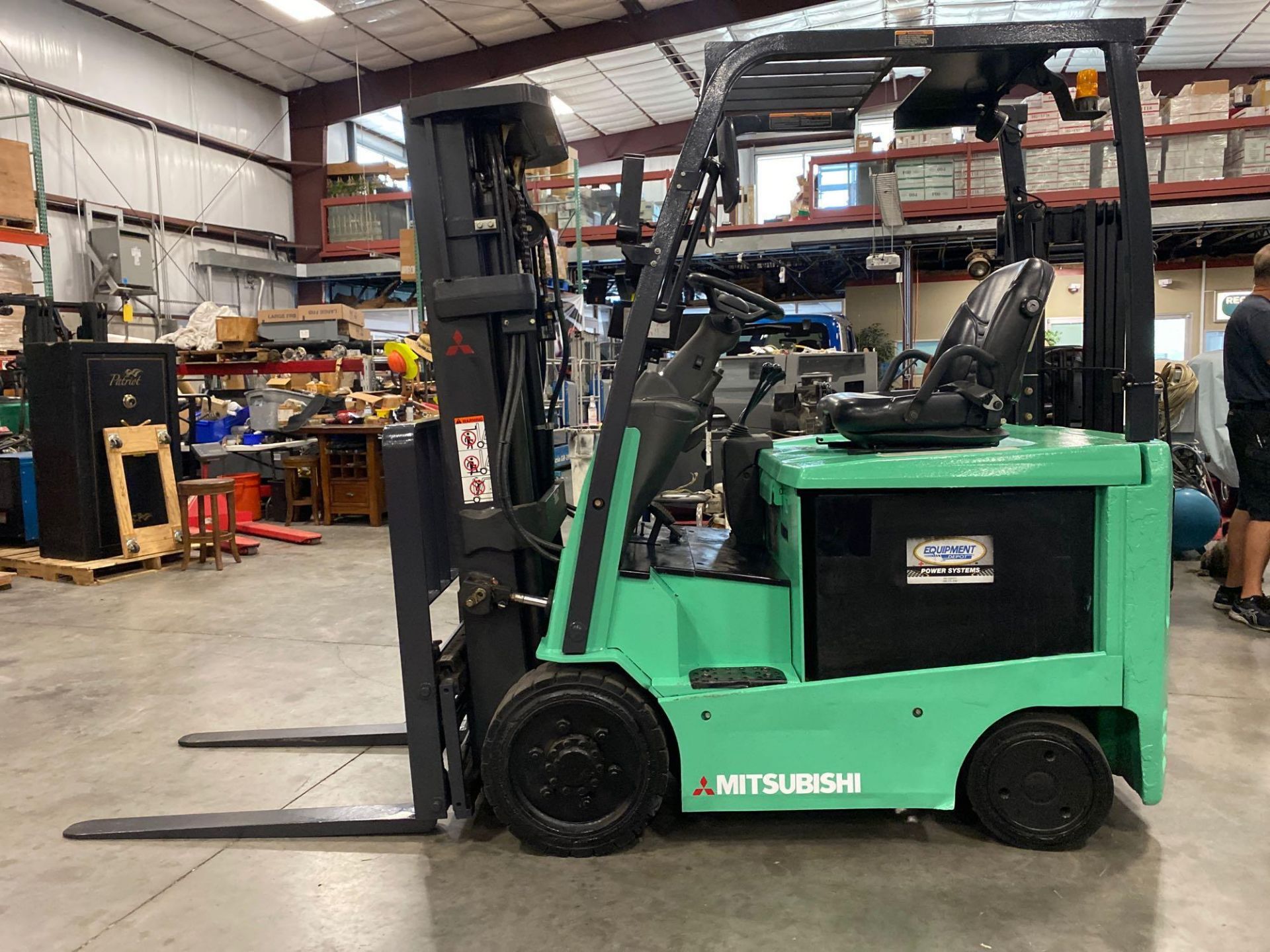 2016 MITSUBISHI FBC25N2 ELECTRIC FORKLIFT, APPROX. 4,500 LB CAPACITY - Image 5 of 12