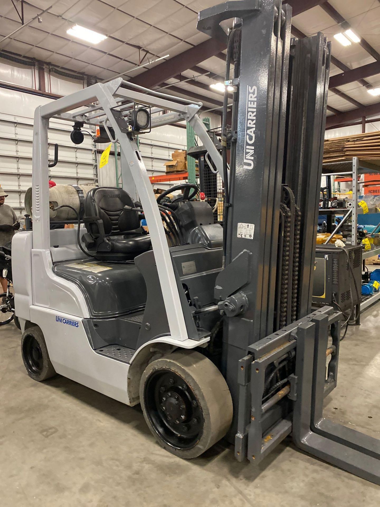 2014 UNICARRIERS LP FORKLIFT MODEL MCUG1F2F30LV, APPROX. 6,000 LB CAPACITY - Image 6 of 10