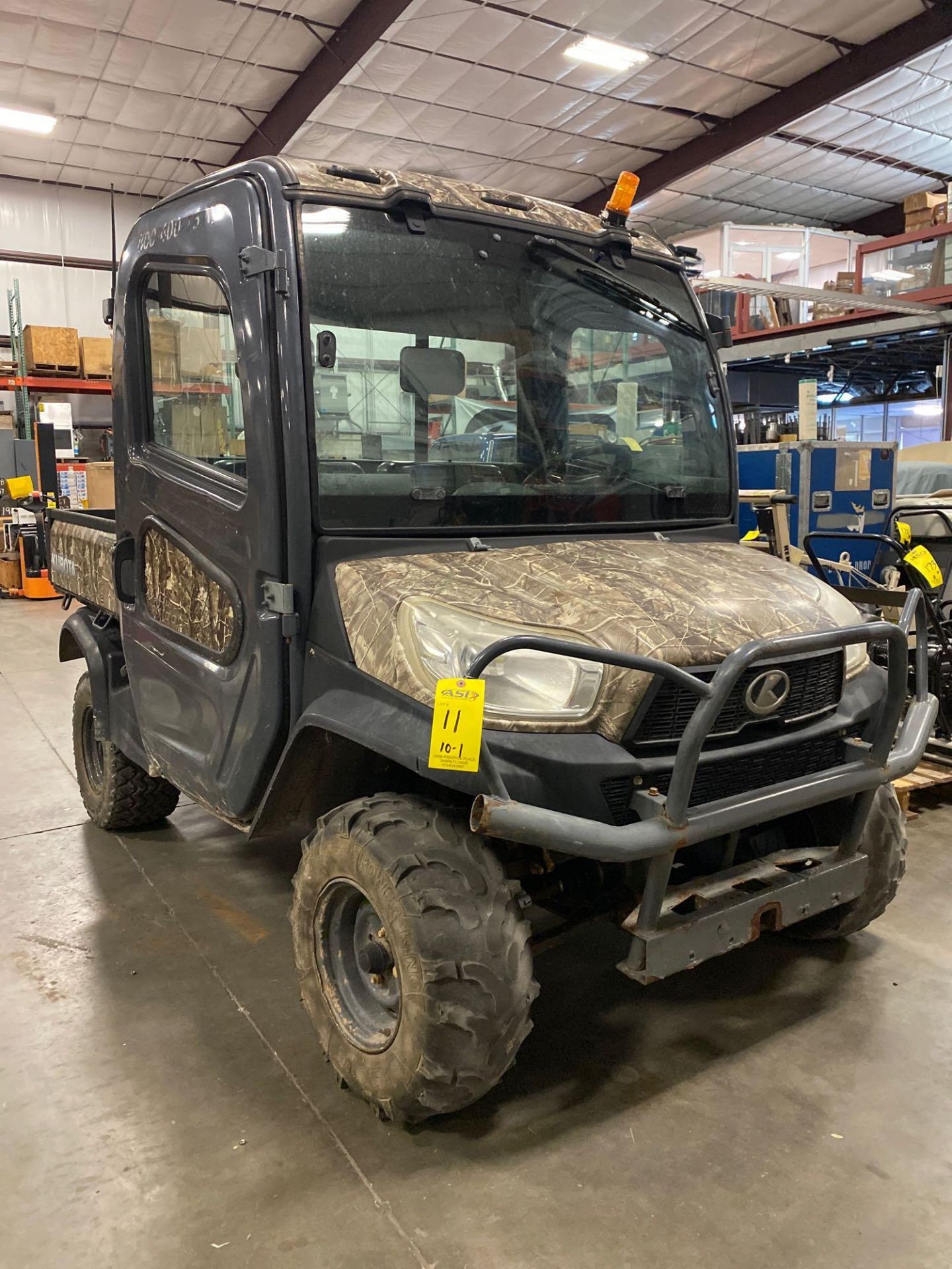 2014 KUBOTA X1100C RTV, ENCLOSED CAB, DIESEL, DUMP BED, 1,885.9 HOURS SHOWING, HEAT & A/C, RUNS AND