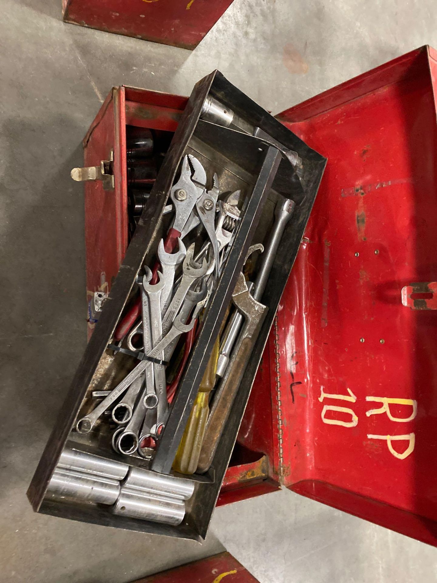 4 PROTO STYLE TOOL BOXES FULL OF PROTO COMBINATION WRENCHES, HAMMERS, PLIERS AND MORE TOOLS - Image 8 of 9