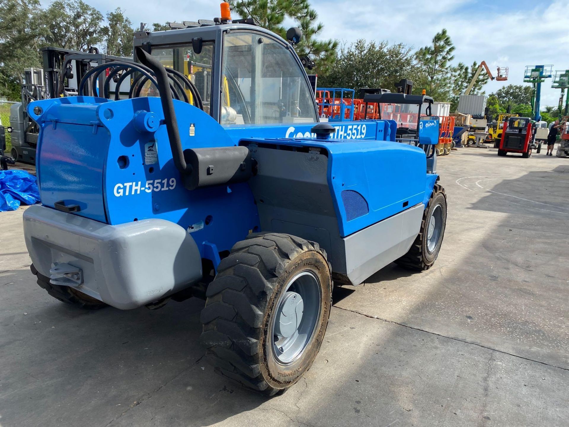 GENIE GTH-5519 MINI TELESCOPIC FORKLIFT, APPROX 5,500LB CAPACITY, DIESEL POWERED, 19’REACH, CRAB STE - Image 2 of 10