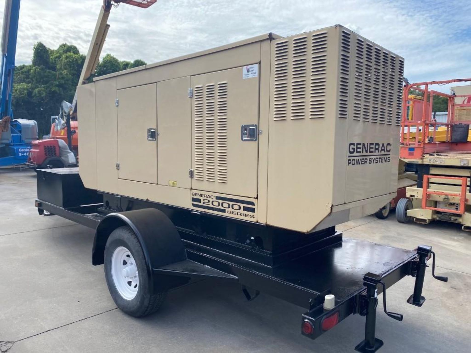 GENERAC TRAILER MOUNTED DIESEL GENERATOR, 50KW/63KVA, 120/240 V, CLEAN MACHINE, RUNS & OPERATES - Image 10 of 15