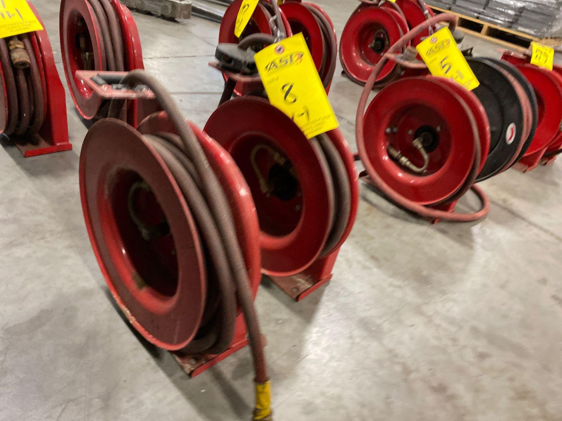 TWO REELCRAFT HOSE REELS - Image 2 of 4