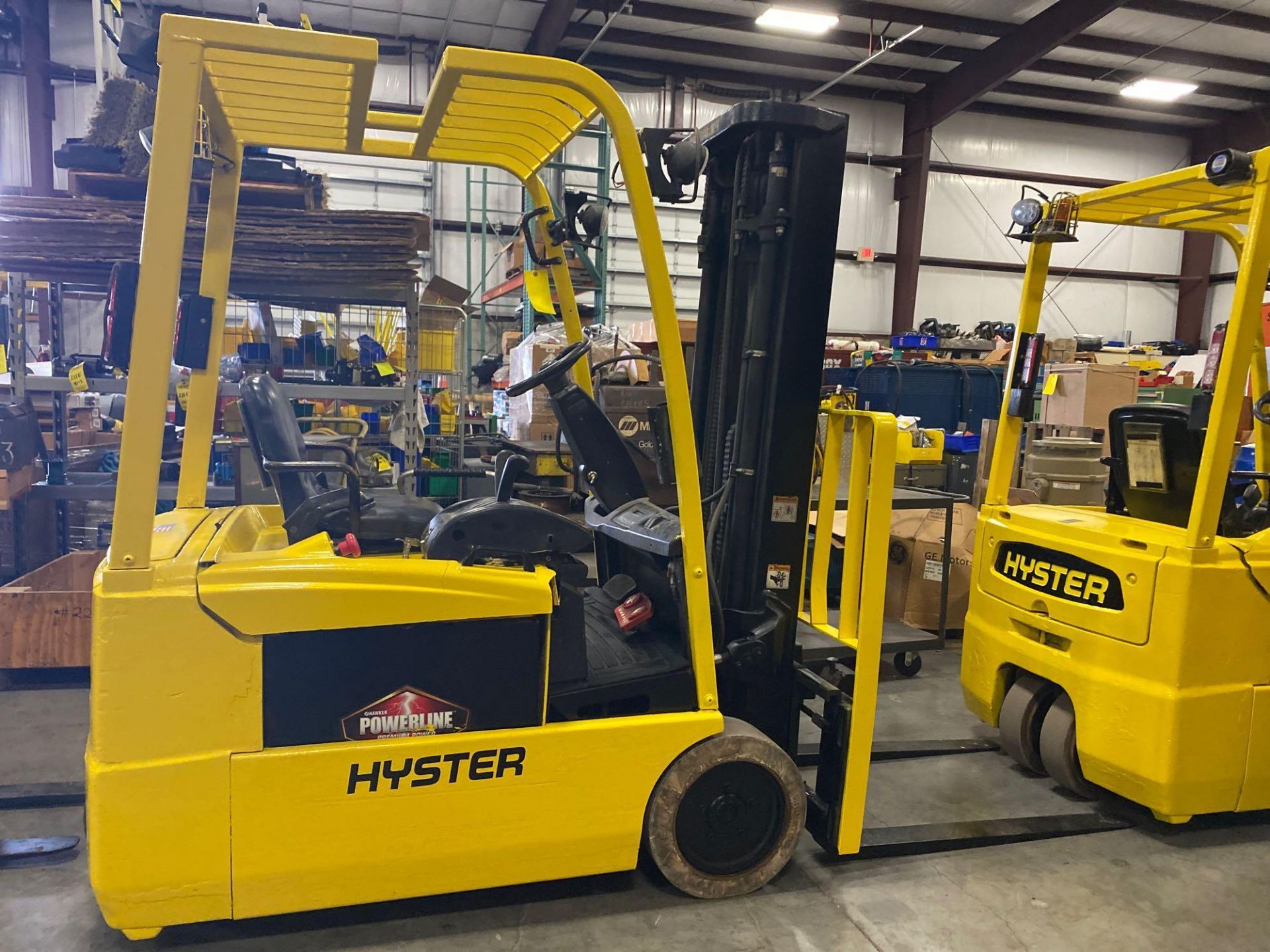 HYSTER ELECTRIC FORKLIFT MODE J35ZT, 3,500 LB CAPACITY, 36V, 187" HEIGHT CAPACITY, TILT, SIDE SHIFT, - Image 2 of 8