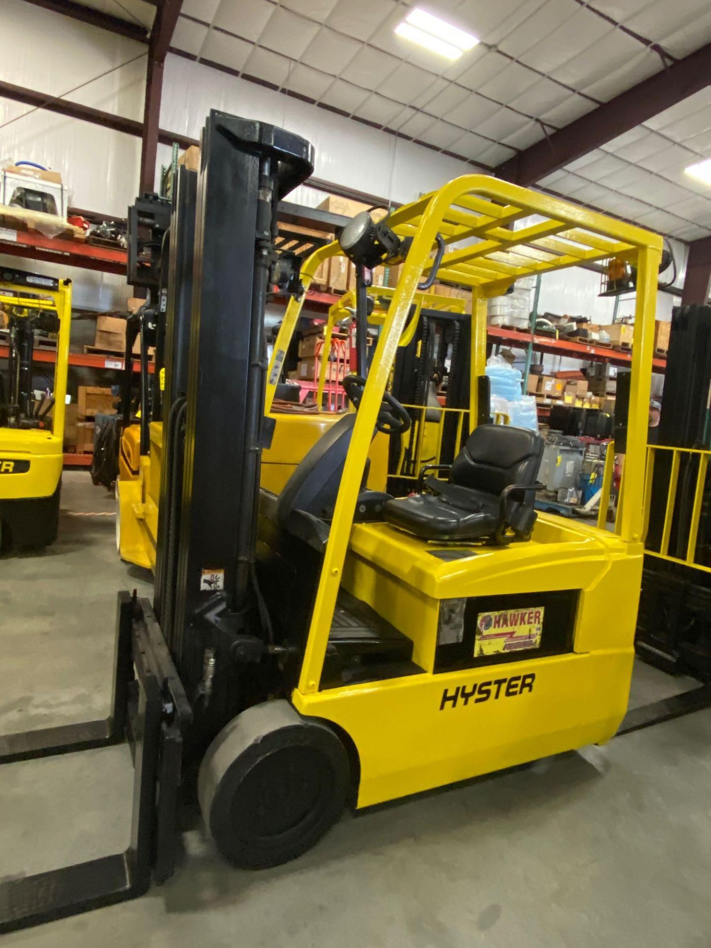 HYSTER ELECTRIC FORKLIFT MODE J35ZT, 3,500 LB CAPACITY, 36V, 187" HEIGHT CAPACITY, TILT, SIDE SHIFT, - Image 5 of 8