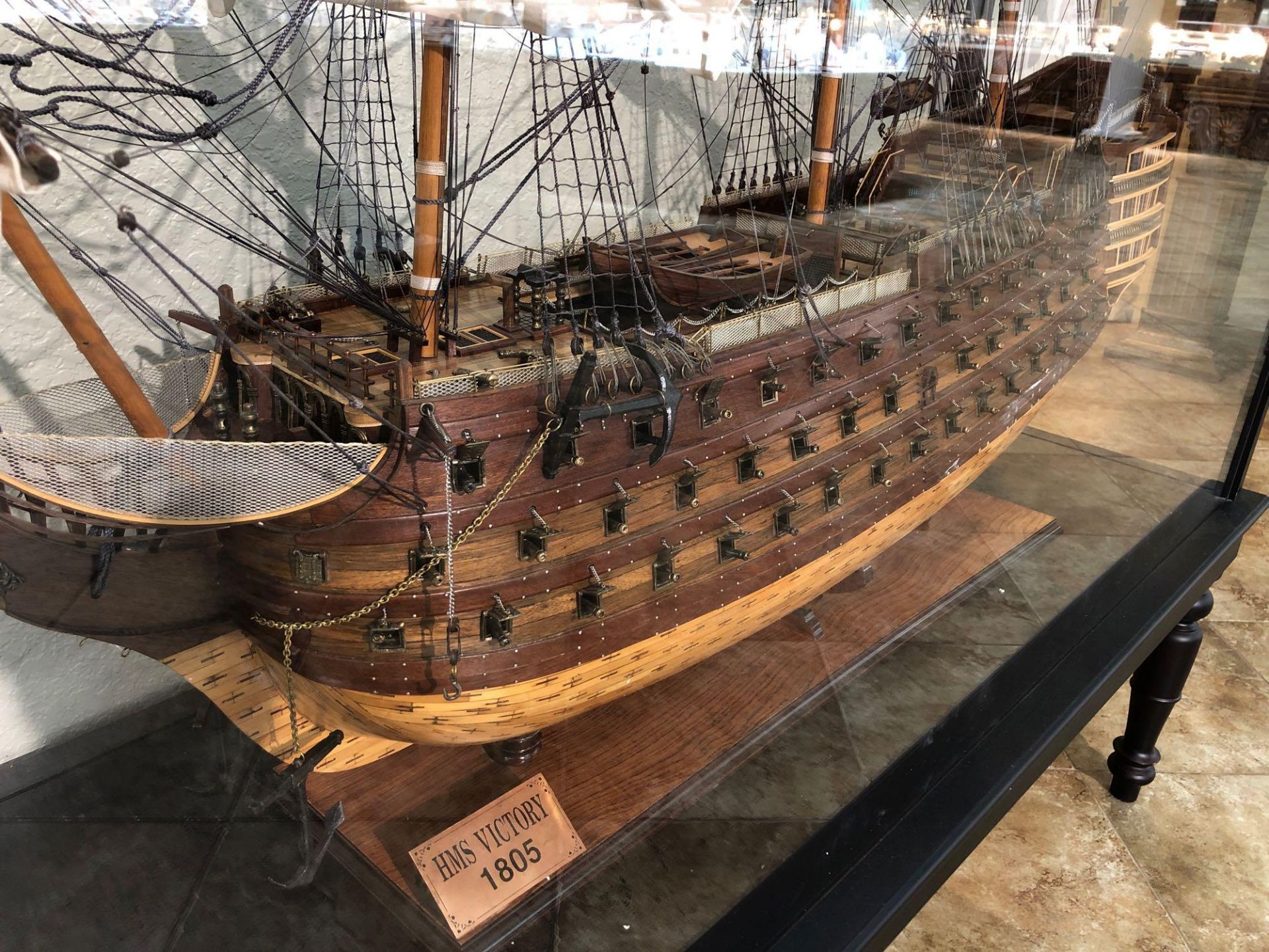 HMS VICTORY WOODEN MODEL SHIP IN PLEXIGLASS ENCLOSED CASE. APPROX 65"WIDE X 22" DEEP X 76" TALL - Image 2 of 6