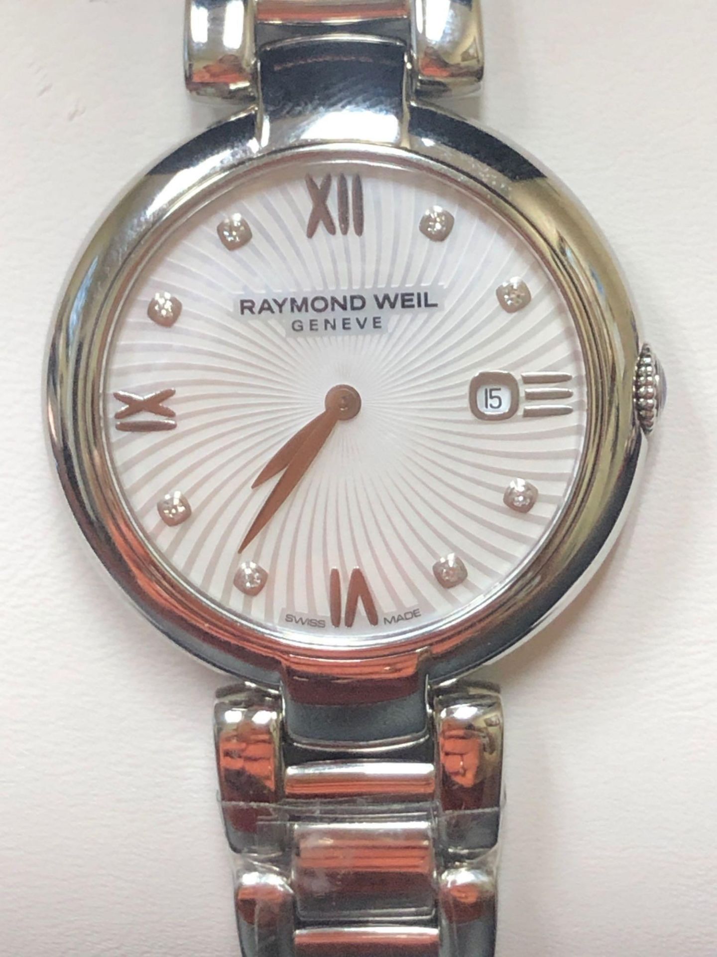 RAYMOND WEIL LADIES SHINE MOTHER OF PEARL DIAMOND DIAL STAINLESS STEEL WATCH - Image 2 of 3