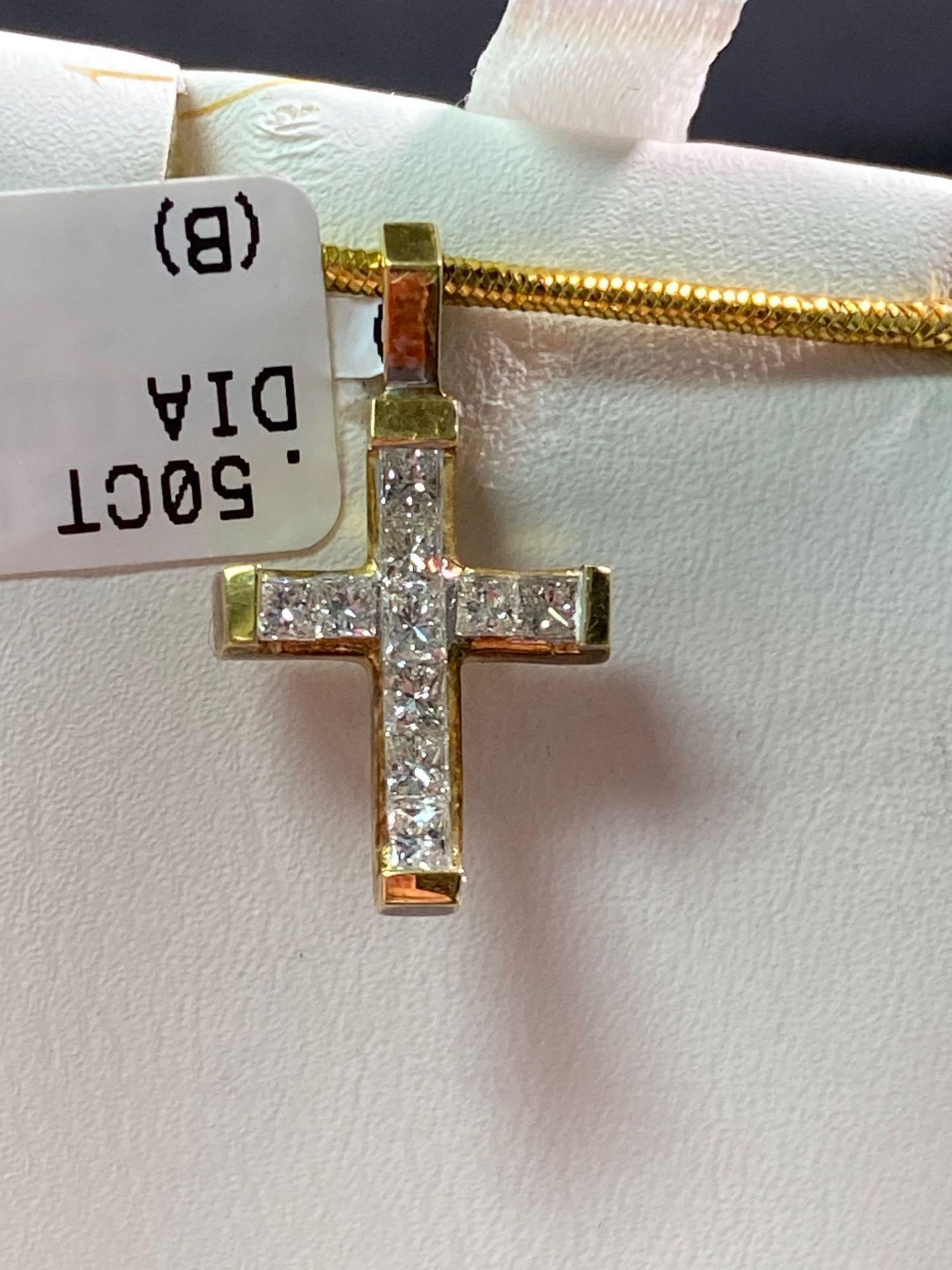 .50CT PRINCESS CUT DIAMOND CROSS 18K - Bild 5 aus 5