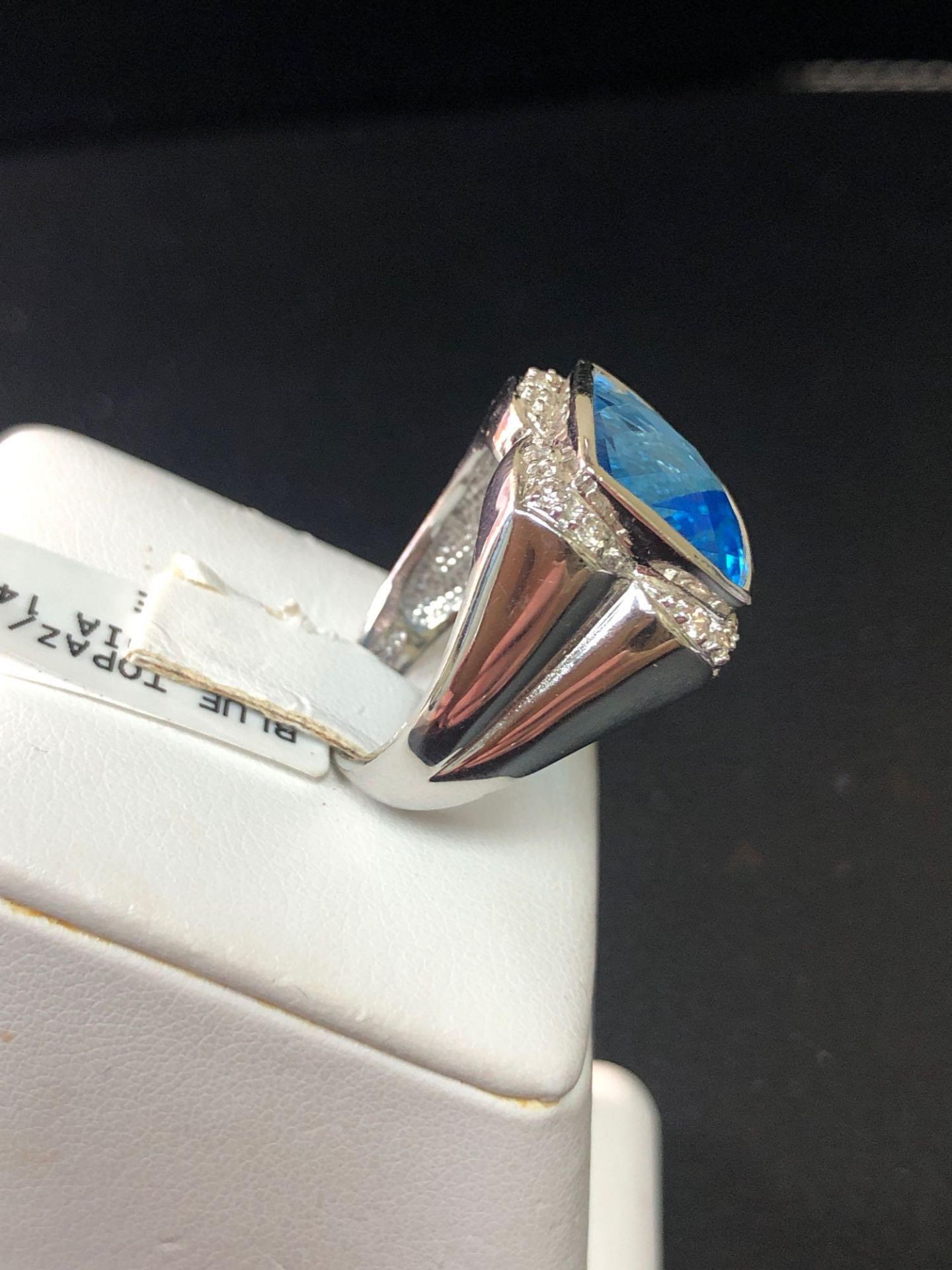 BUE TOPAZ AND .23CT DIAMOND RING 14KT WHITE GOLD - Image 3 of 5