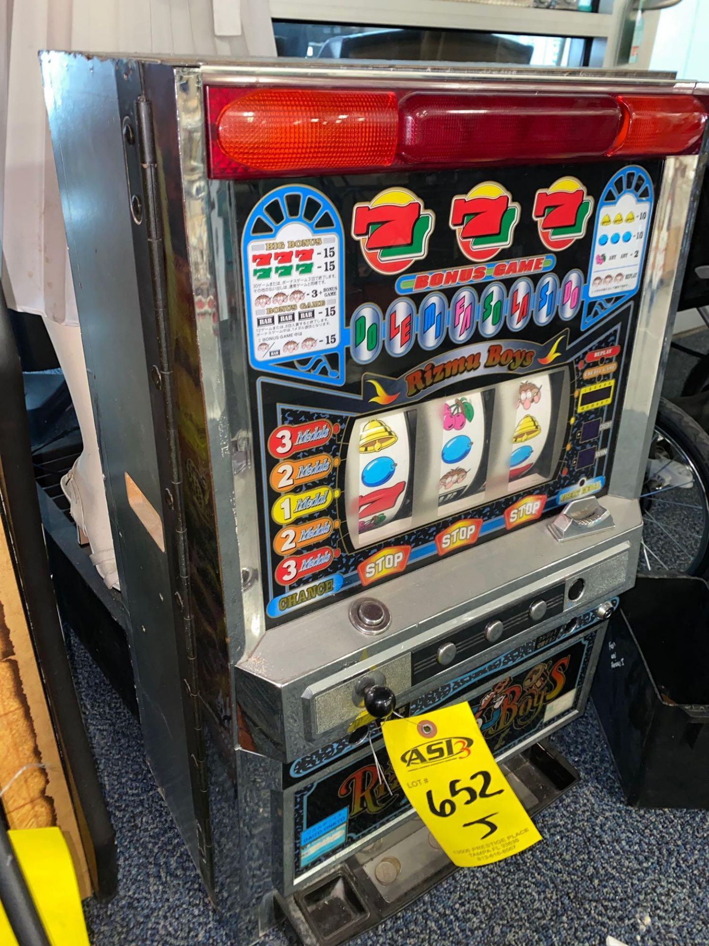 SLOT MACHINE- WORKS - Bild 4 aus 4