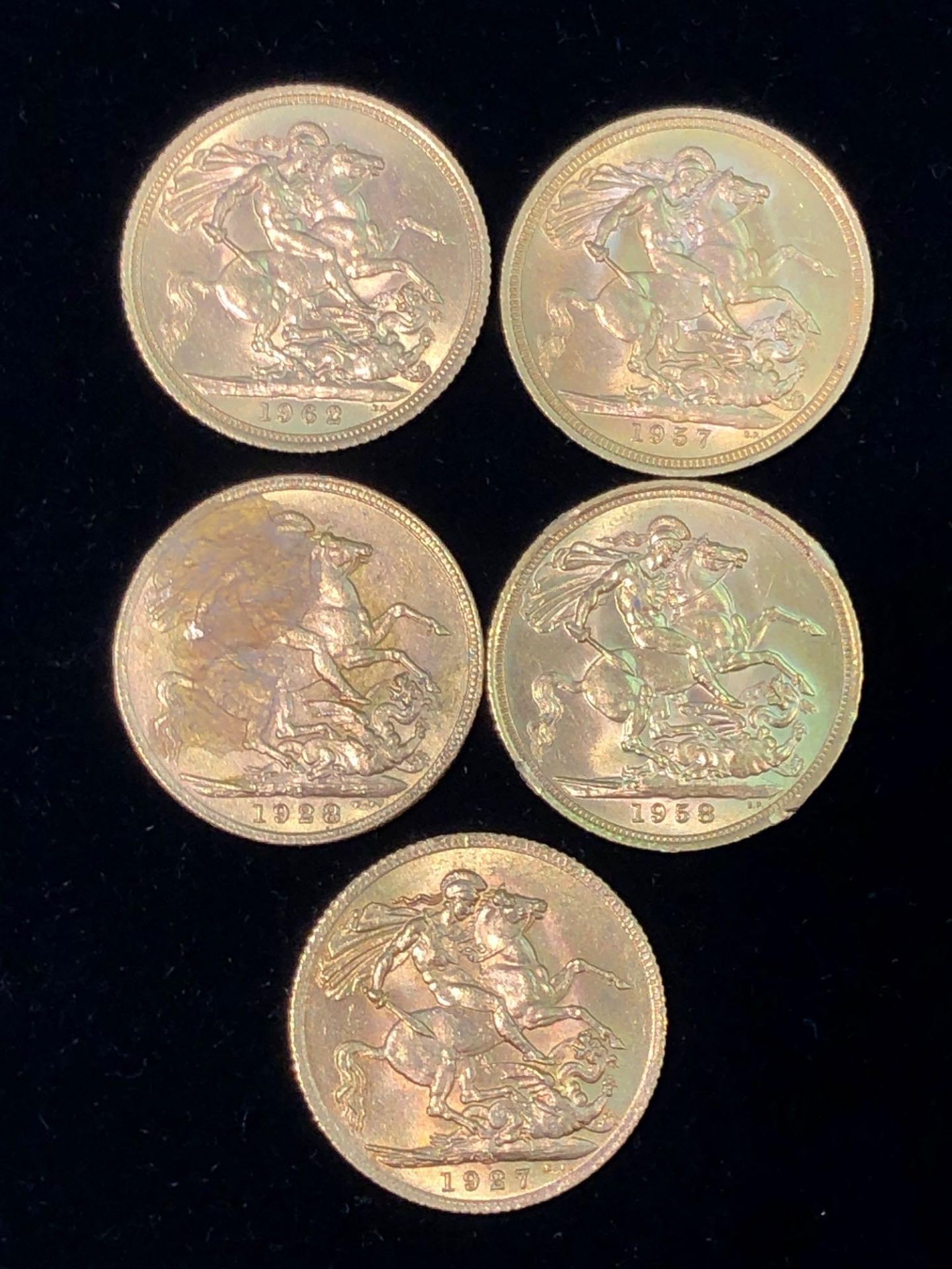 LOT OF (5) BRITISH GOLD SOVEREIGNS - Bild 2 aus 2