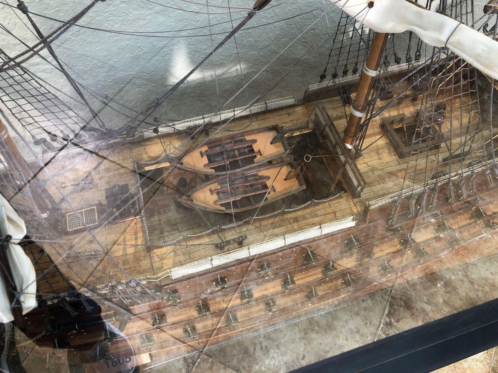 HMS VICTORY WOODEN MODEL SHIP IN PLEXIGLASS ENCLOSED CASE. APPROX 65"WIDE X 22" DEEP X 76" TALL - Image 5 of 6