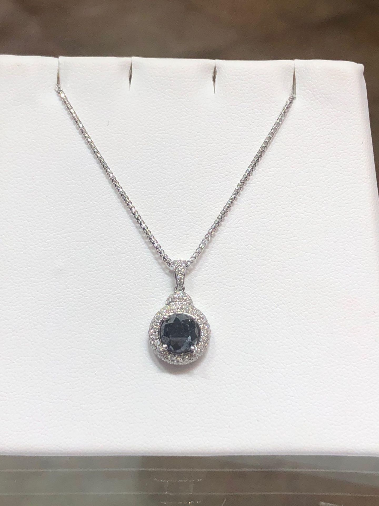 1.60CT BLACK DIAMOND/ .53CT WHITE DIAMOND NECKLACE 18KT WHITE GOLD AND 1.06CT BLACK DIAMOND/.39CT WH