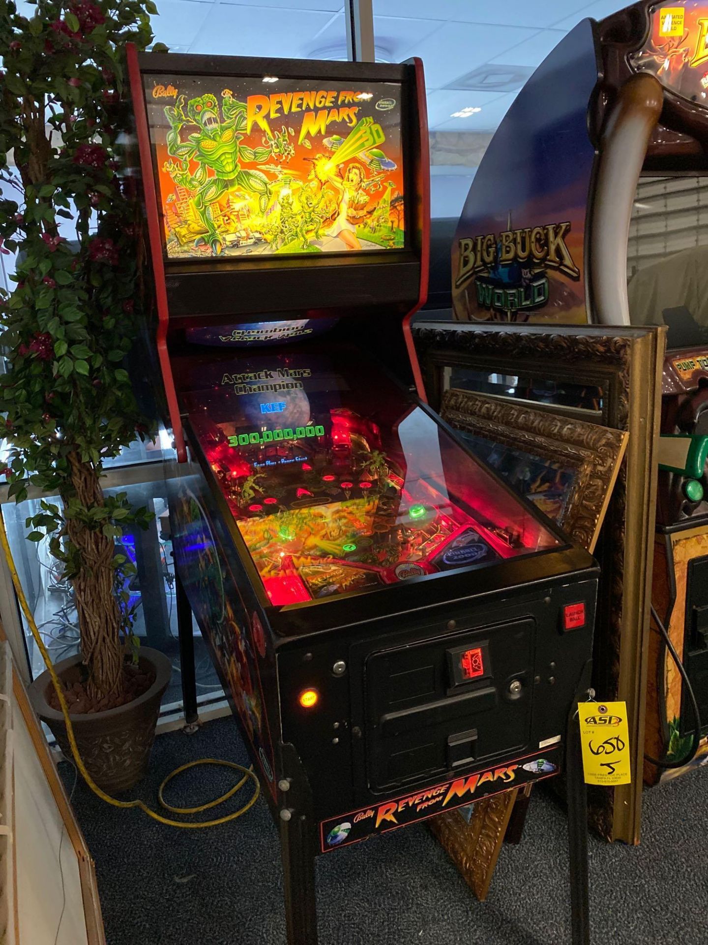 REVENGE FROM MARS PINBALL MACHINE- WORKS